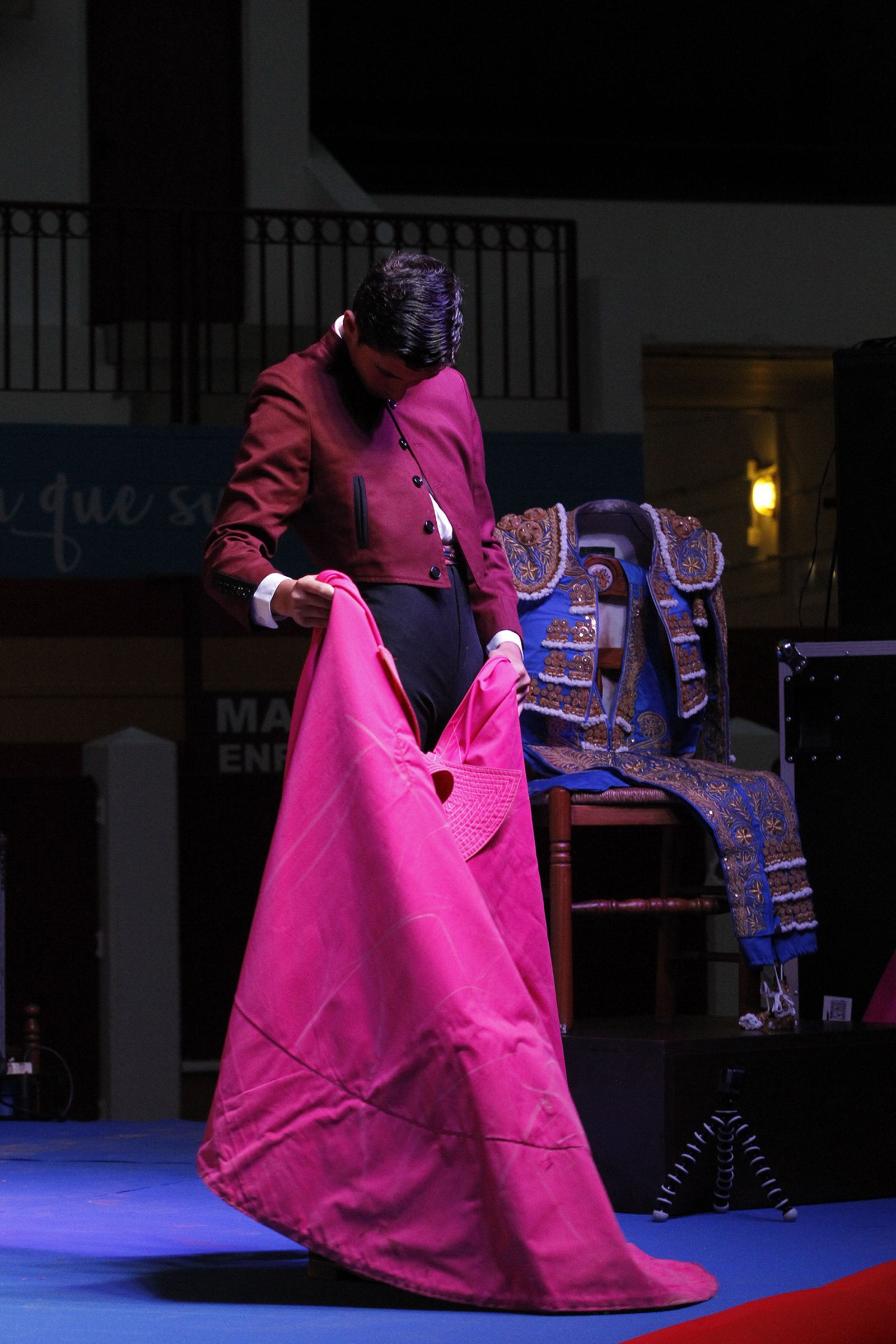 Fotogalería presentación carteles Feria Taurina Roquetas de Mar 2019