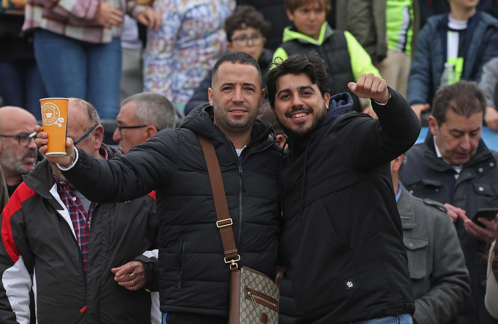 Fotos de la afición durante el Balona - San Fernando en el Municipal de La Línea