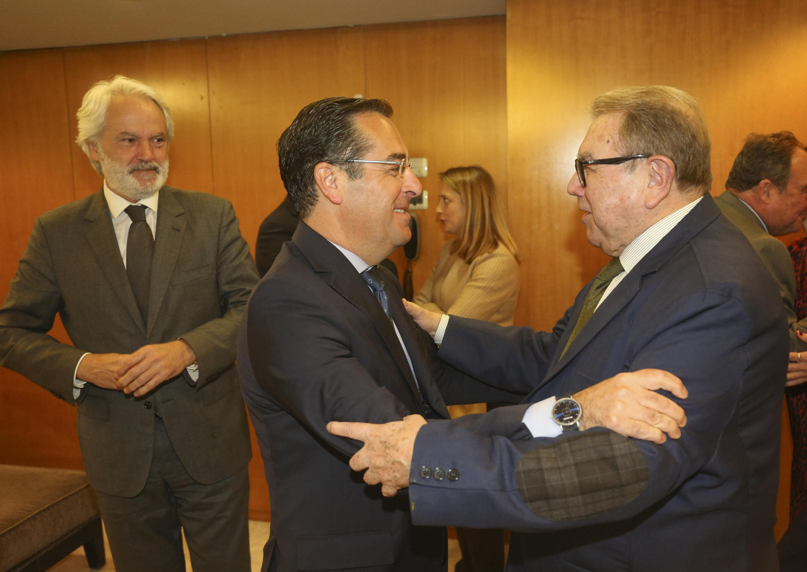 Foro Joly con Elías Bendodo