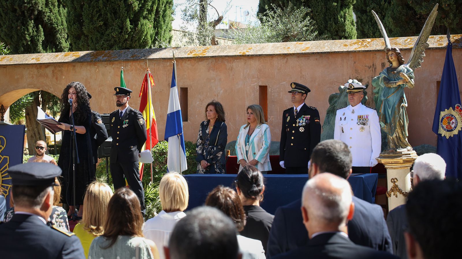 Emotivo acto por el Día de la Policía Nacional celebrado en Jerez