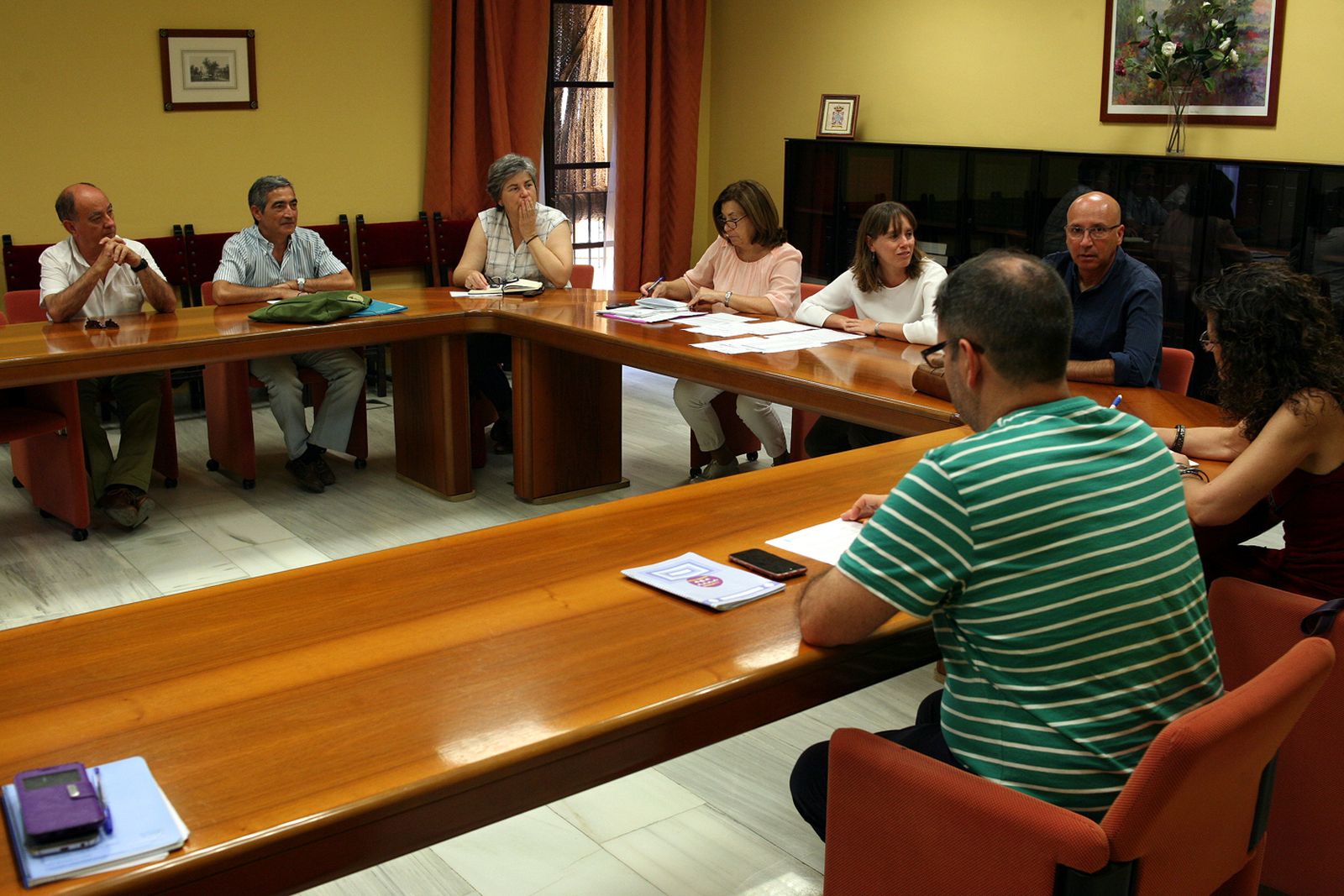 Imagen de la reunión del Consejo Escolar Municipal celebrada ayer en el Ayuntamiento.