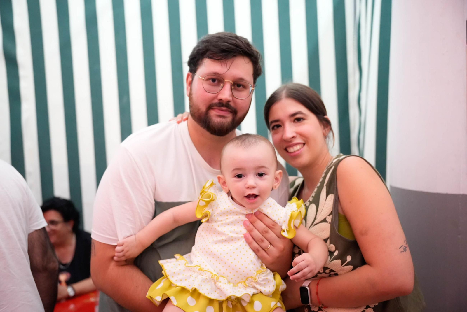 Los almerienses disfrutan del martes en la Feria del Mediodía