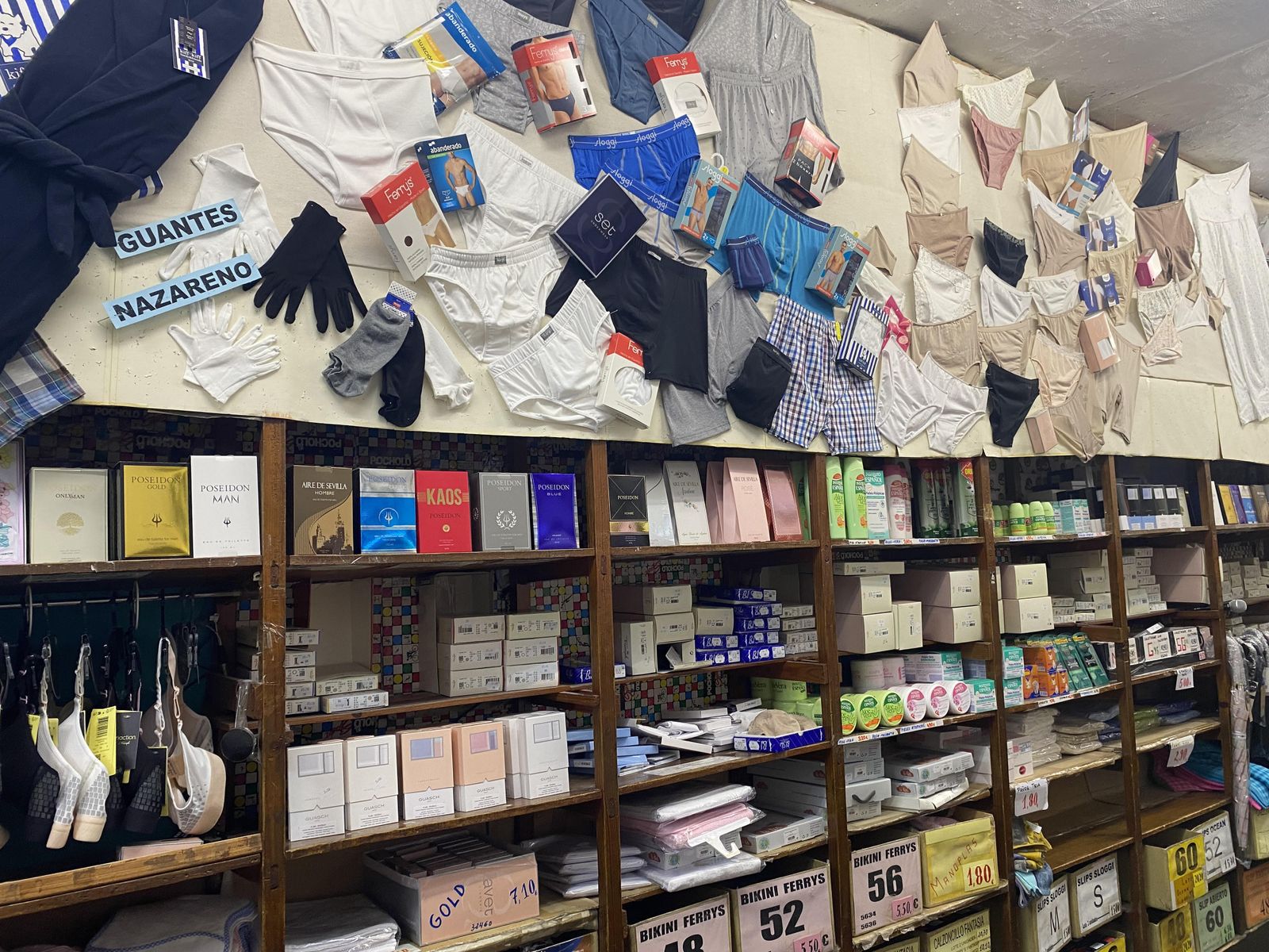 El interior de los almacenes Pérez Cuadrado