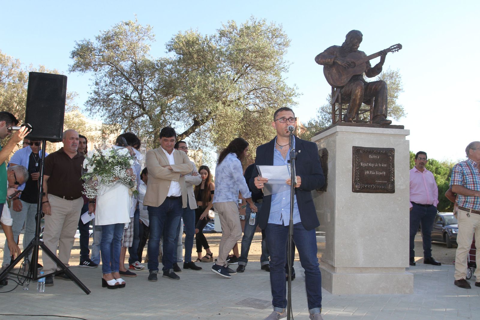 Inaguración del monumento al Niño Miguel.