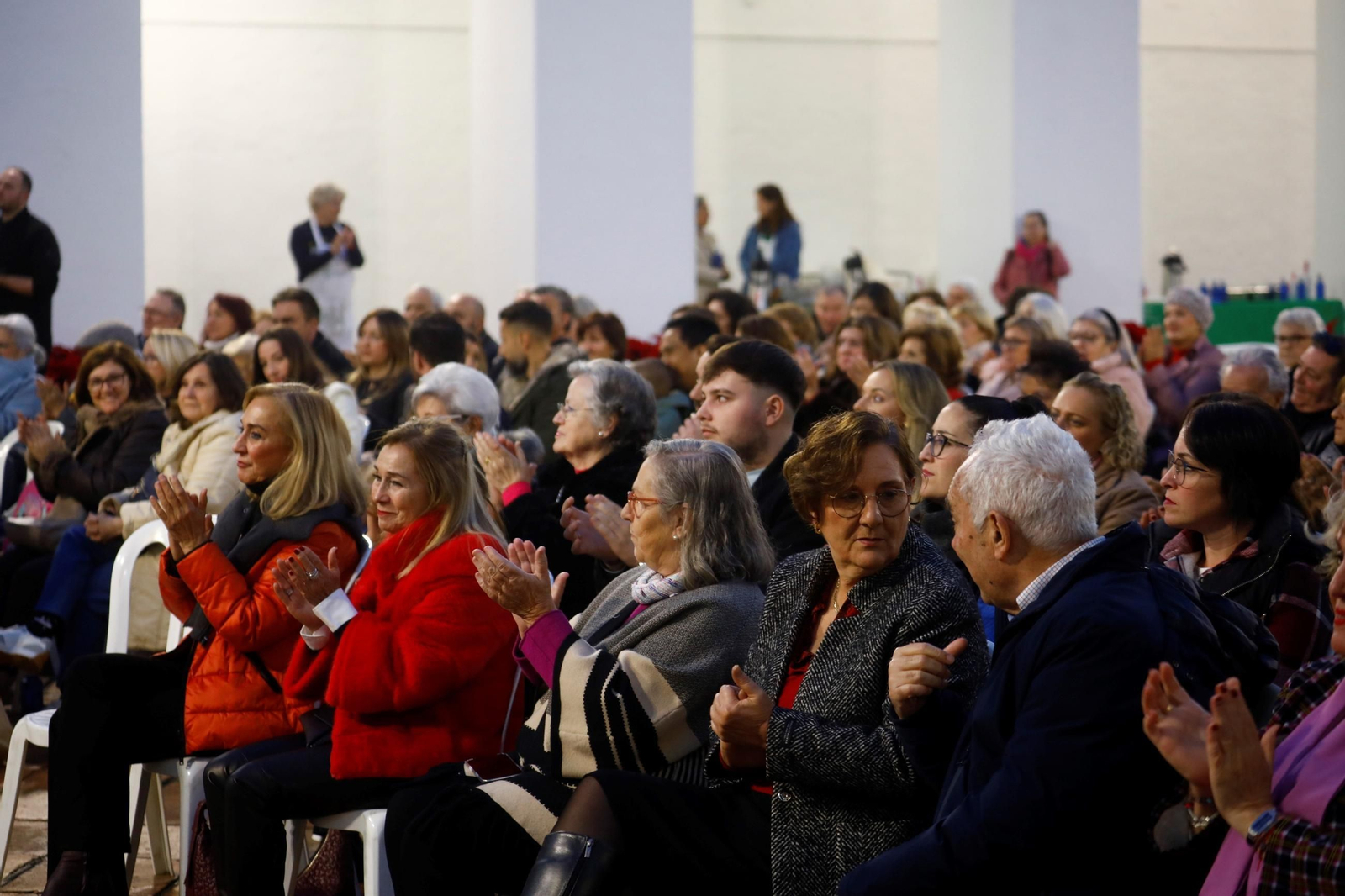 Las mejores fotos de la Zambomba de Navidad de la AECC en Córdoba