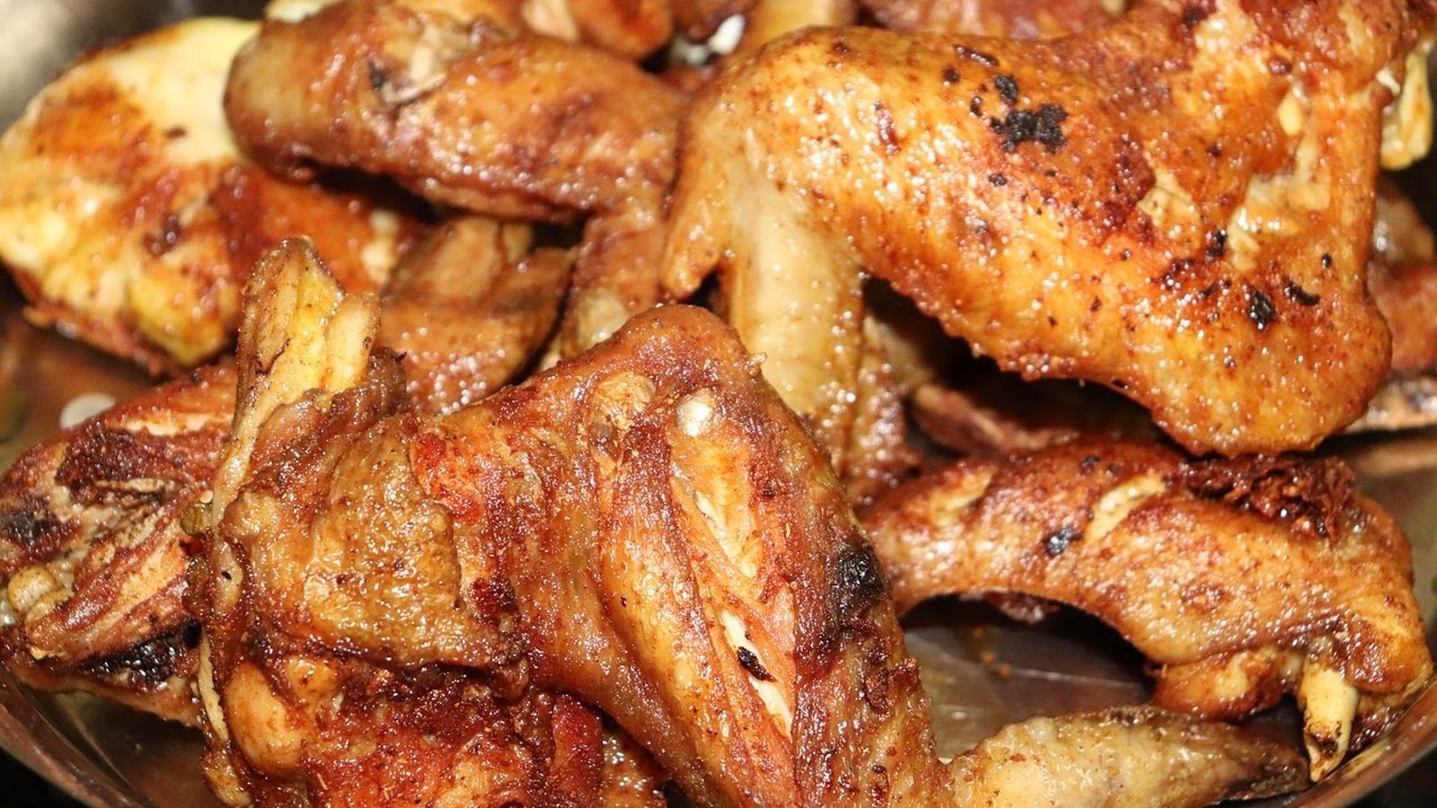 Pollo picante de estilo asiático en cacerola