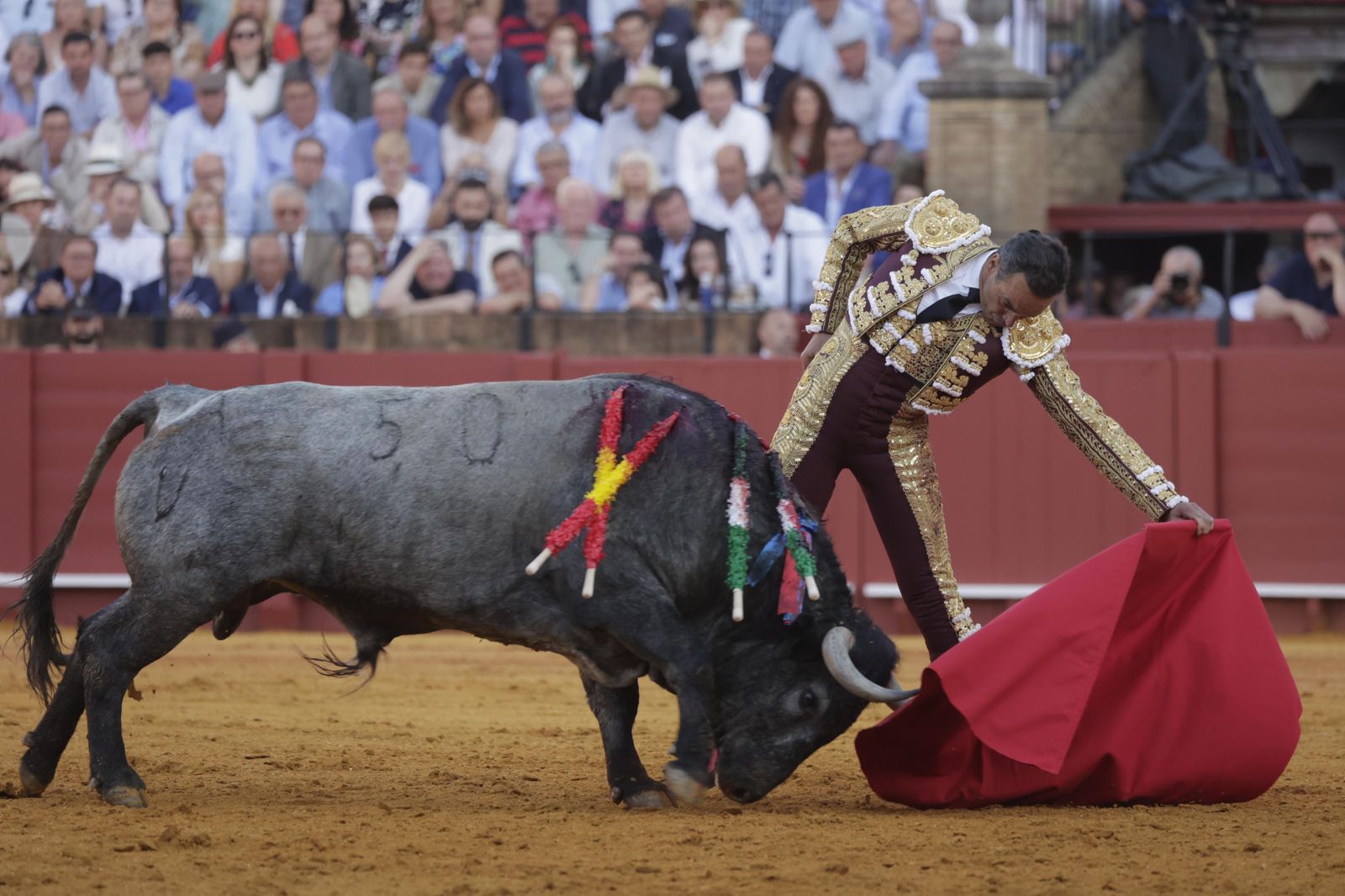 Las imágenes de la corrida de los Victorinos en la Maestranza de Sevilla