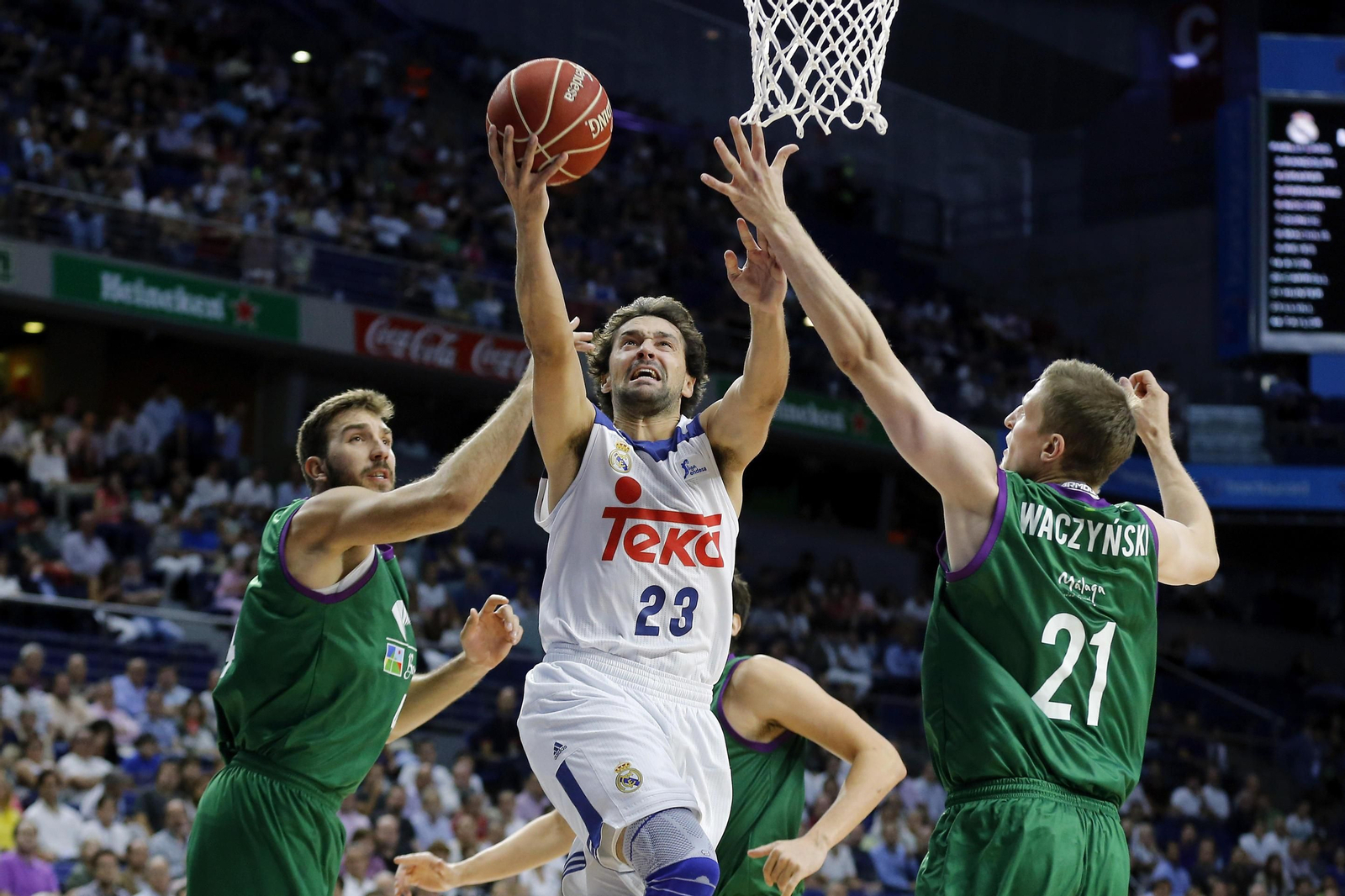 Los cinco años de Adam Waczynski en el Unicaja, en fotos