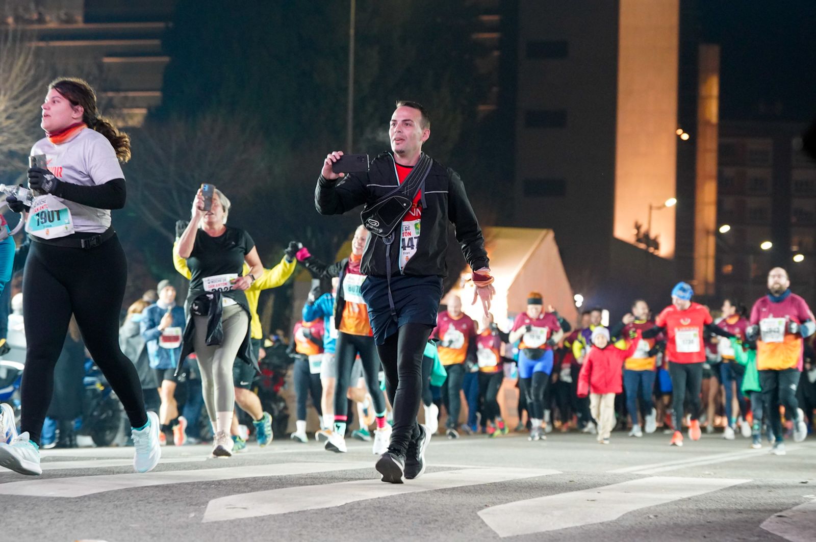 En imágenes: búscate en tu llegada a meta de la Carrera de San Antón 2026 (2)