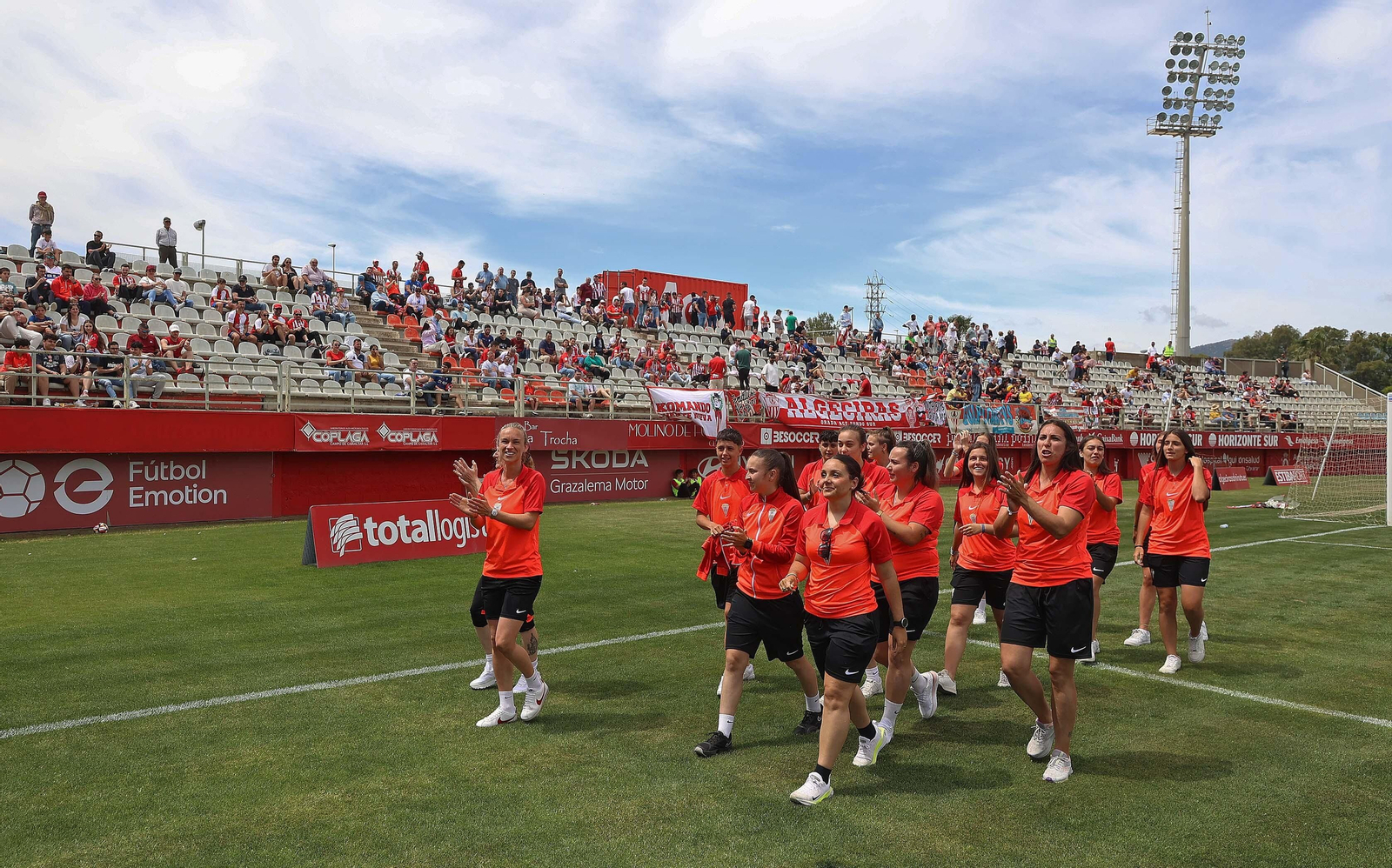 Las  mejores fotos del Algeciras - Atlético Baleares de Primera RFEF