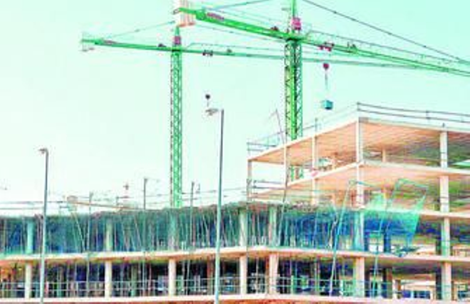 Un bloque de pisos en construcción en la capital.