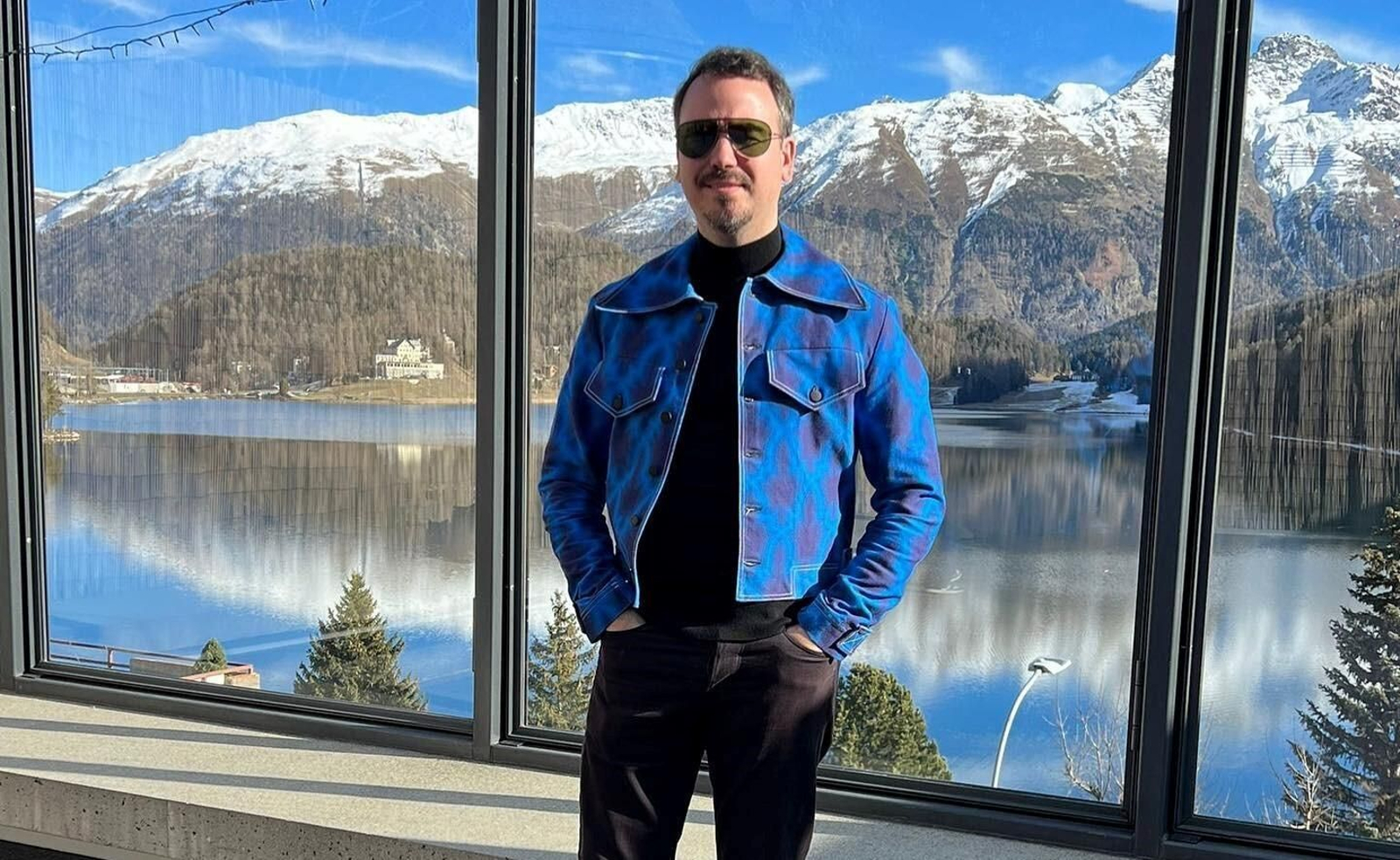 A finales de 2022 Paco Morales desvelaba la causa de sus frecuentes viajes a la exclusiva estación de Saint Moritz