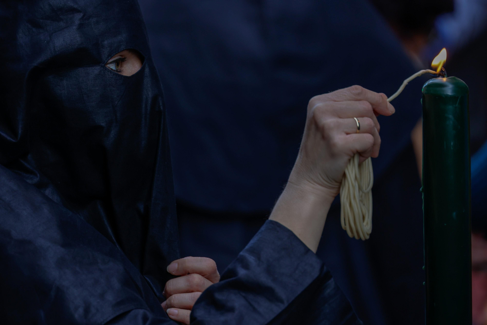 Las imágenes de la salida de Vera-Cruz en Cádiz en la Semana Santa 2023