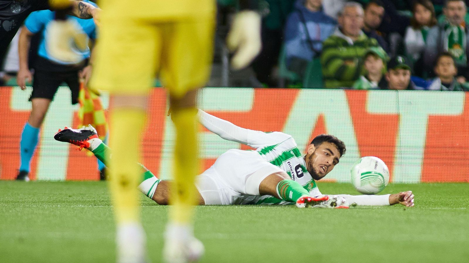 Chadi Riad, en acción ante el Dinamo de Zagreb.