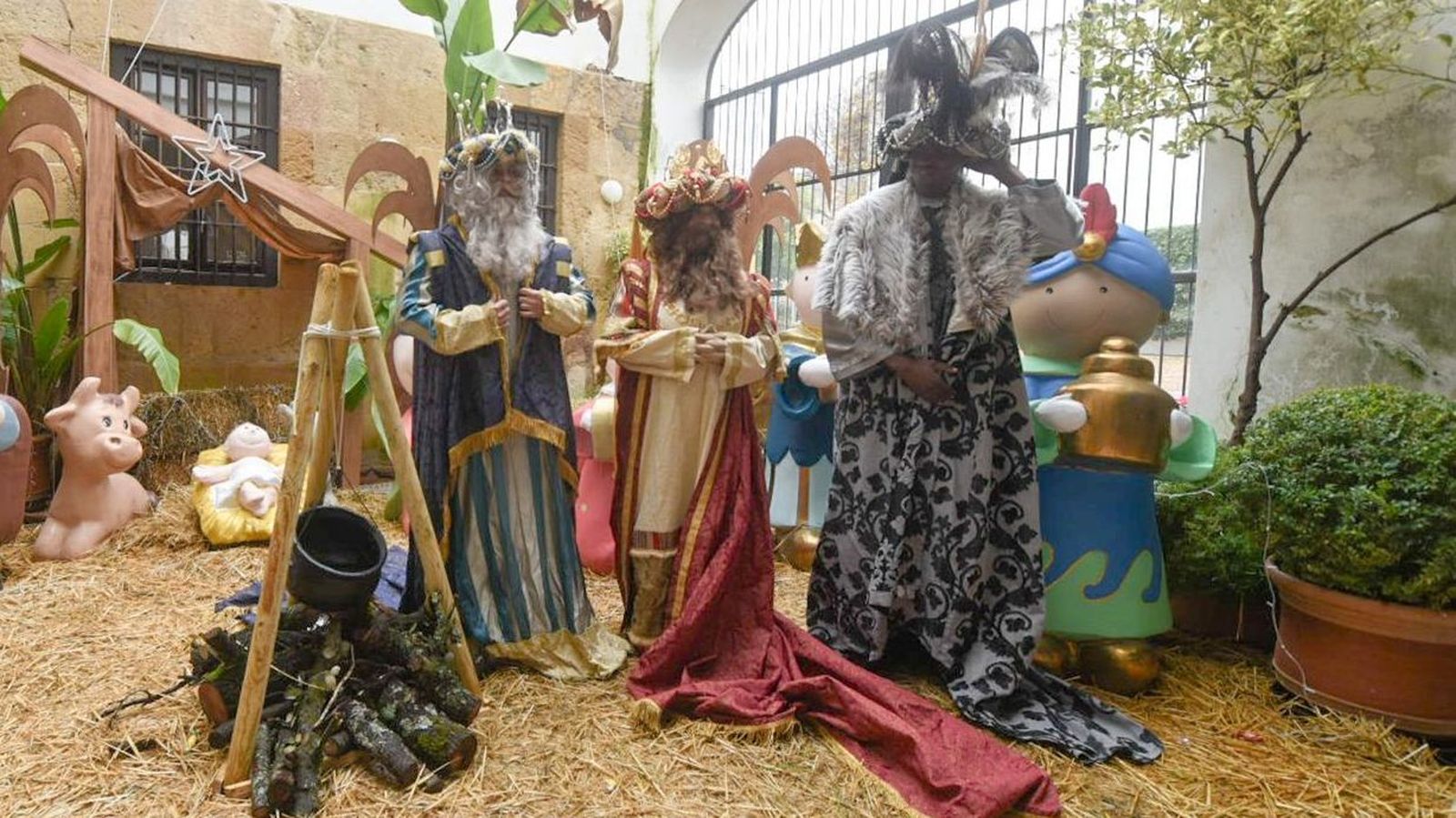 Melchor, Gaspar y Baltasar en el Palacio de Orive.