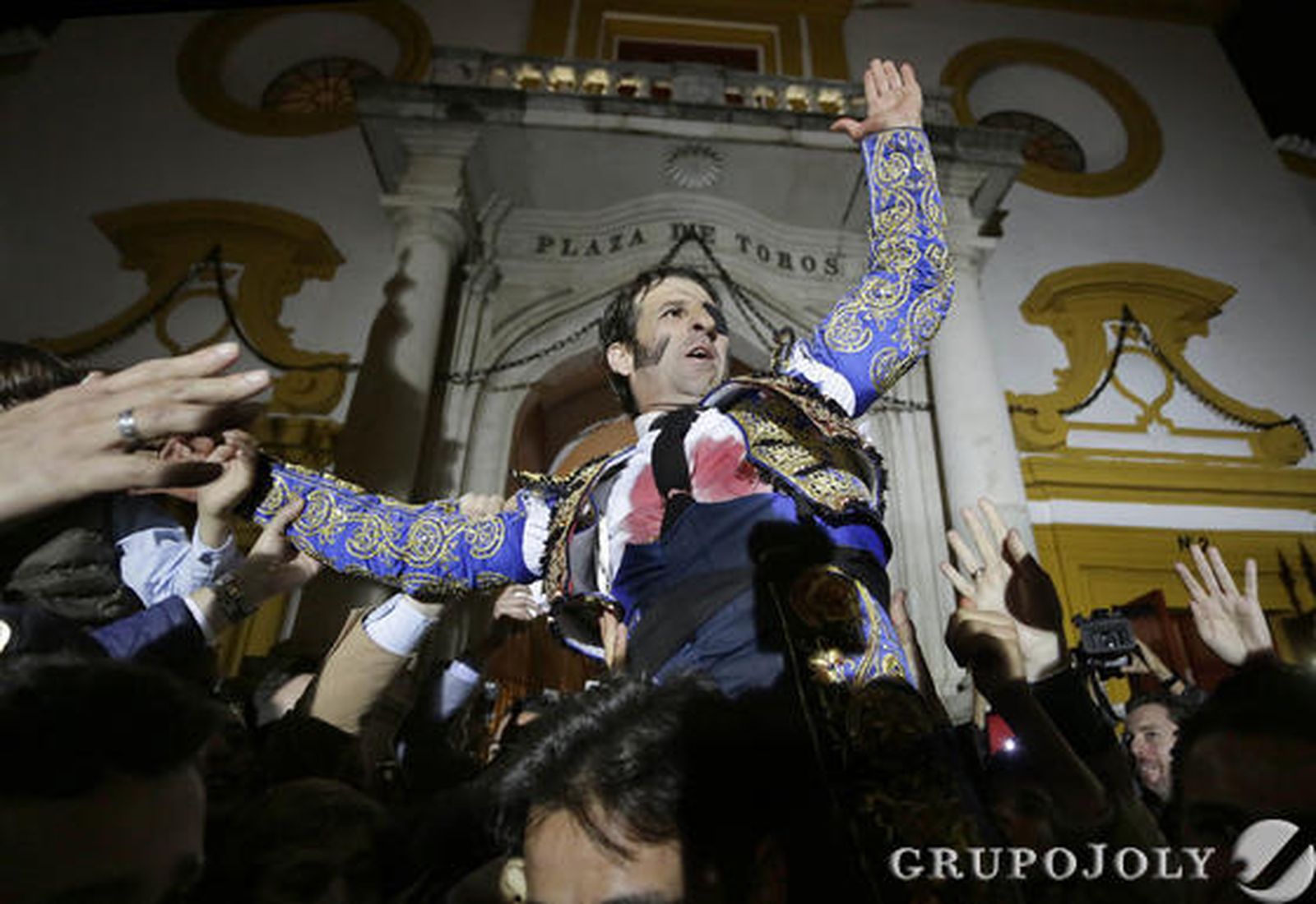 Las imágenes de la decimoquinta del abono de la Maestranza