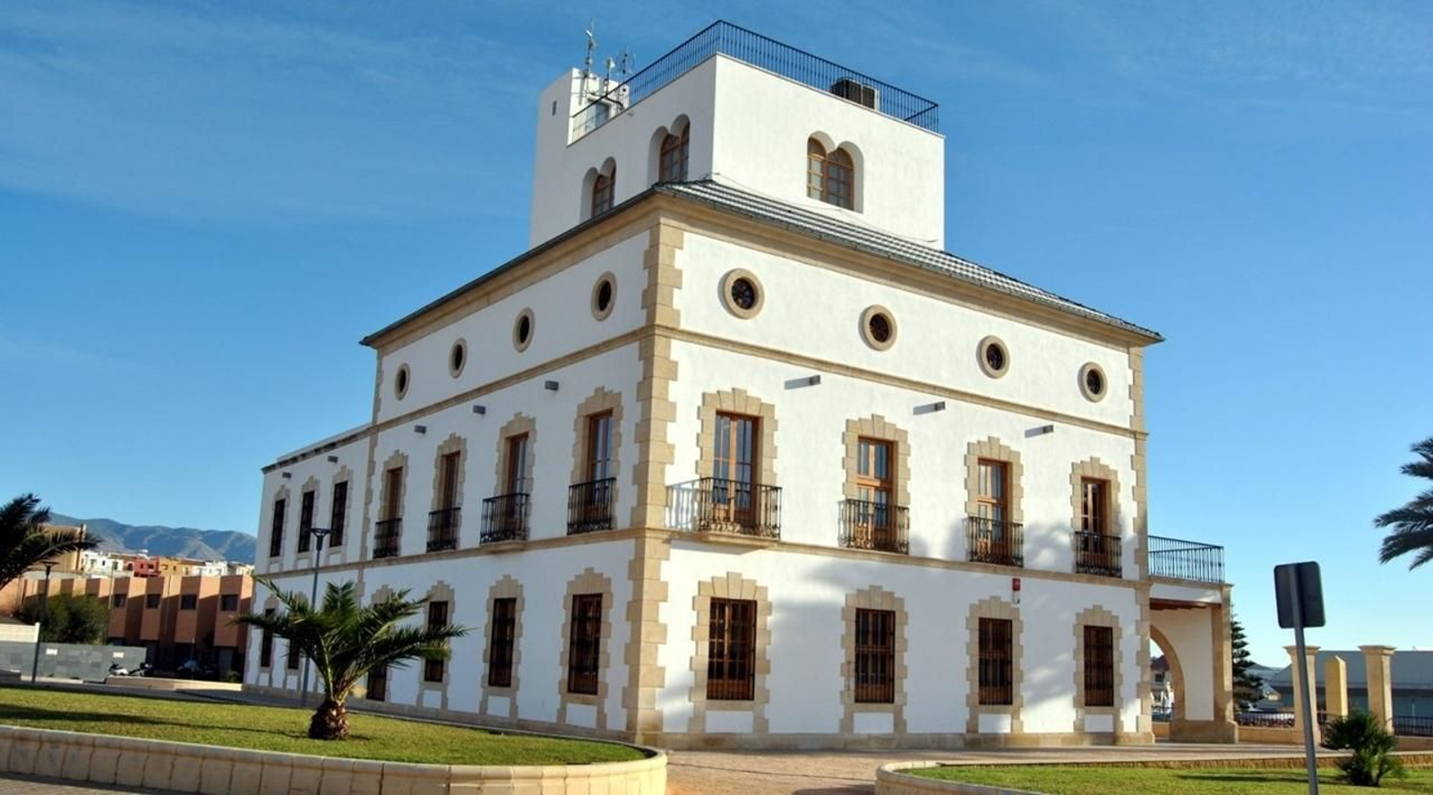 4. Palacio y Cortijo de Las Mascaranas