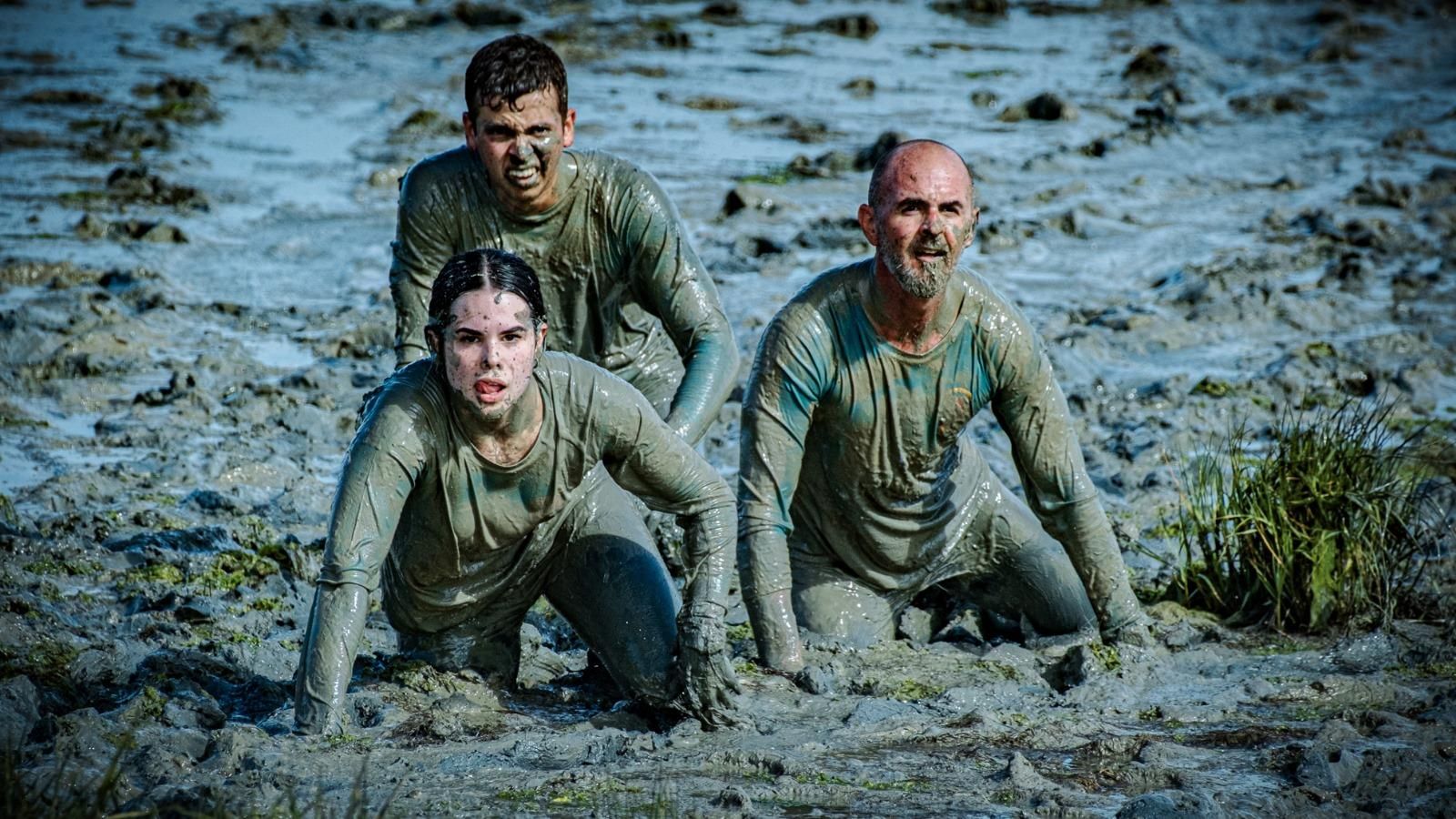 La resistencia física y mental es puesta a prueba en esta carrera extrema.