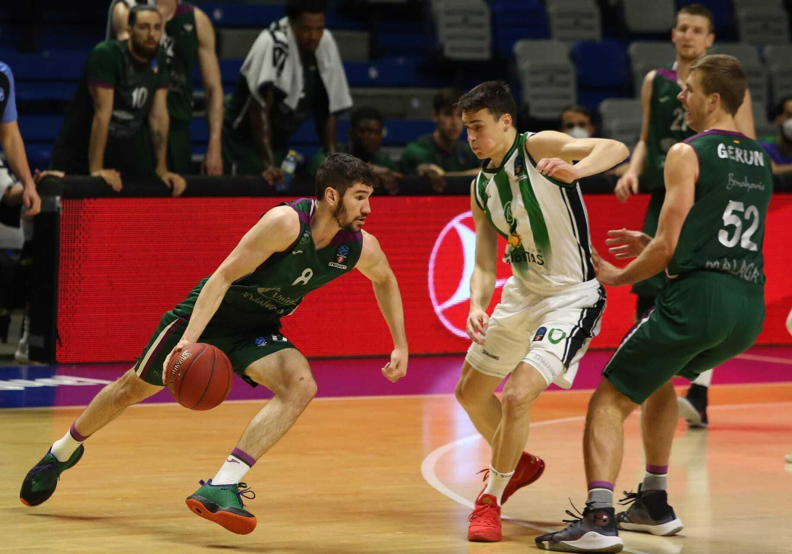 Las fotos del Unicaja - Joventut del Top 16 de Eurocup