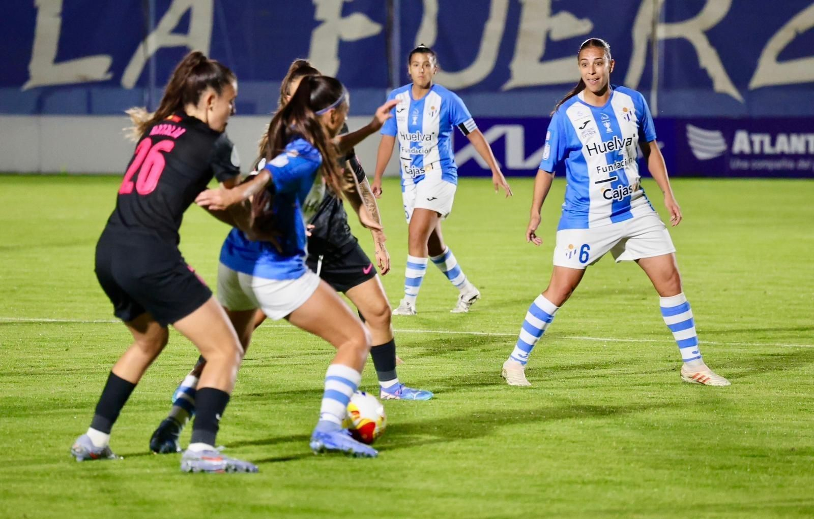 Un lance del duelo de Copa de la Reina.