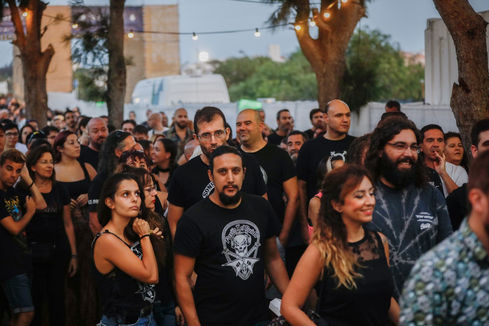 Búscate en el concierto de Saurom en Bahía Sound de San Fernando