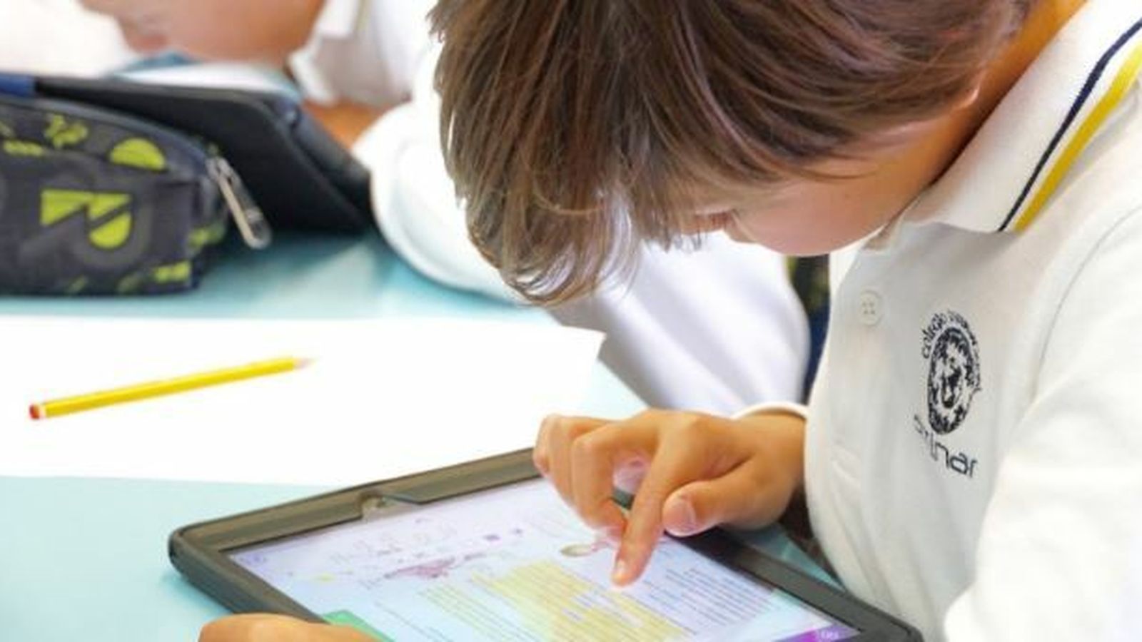 Cuentan con un Área Científico-Tecnológica para la etapa de la Educación Secundaria.