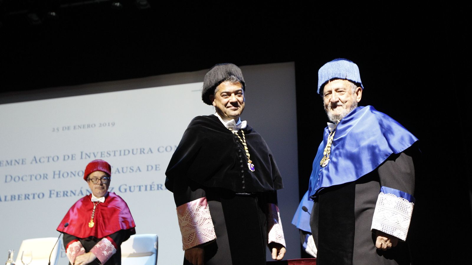 Fernández Gutiérrez, homenajeado por la Universidad de Almería.