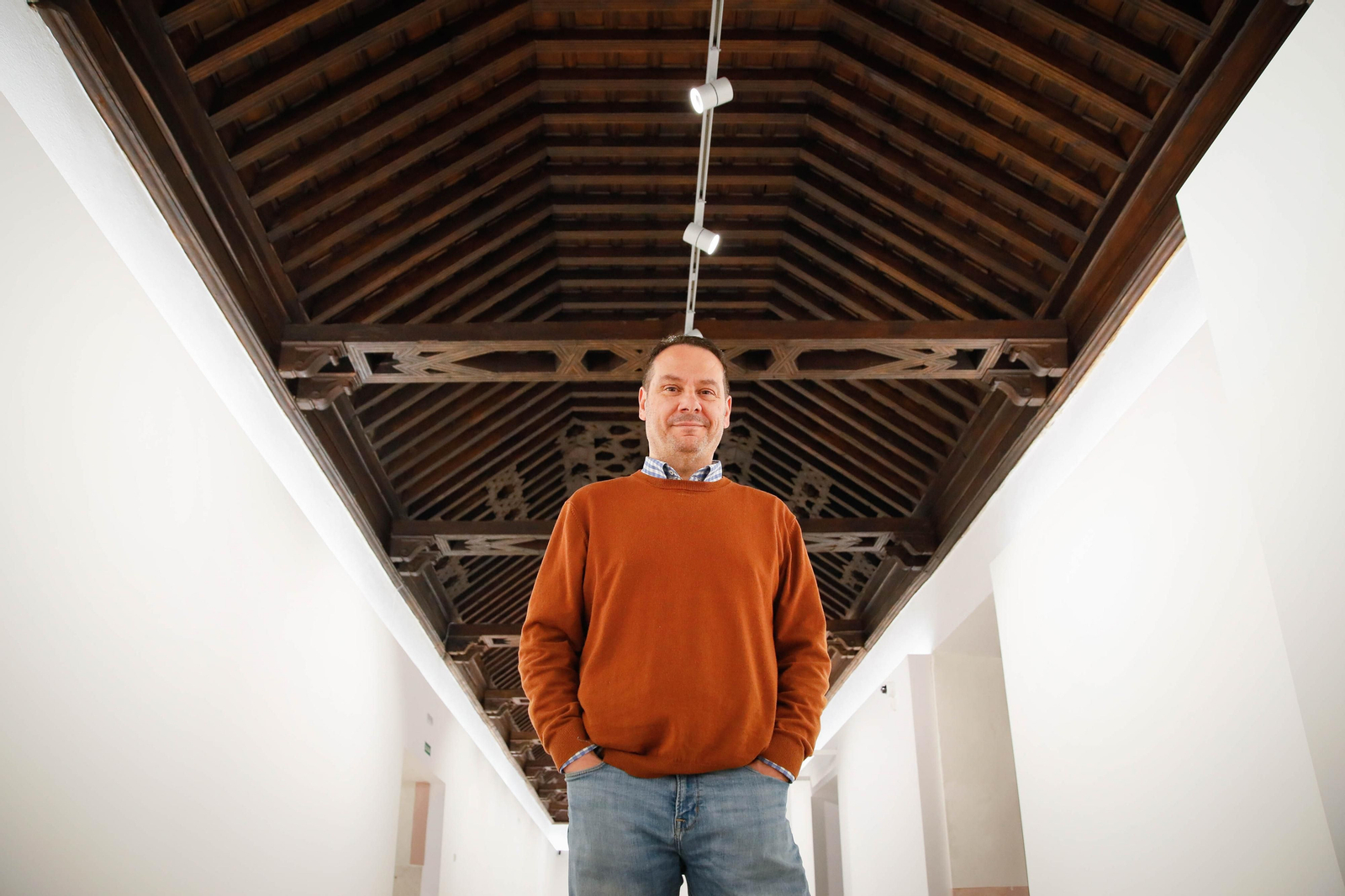 Imágenes de la entrevista realizada al director del Museo del Realismo Español Contemporáneo MUREC