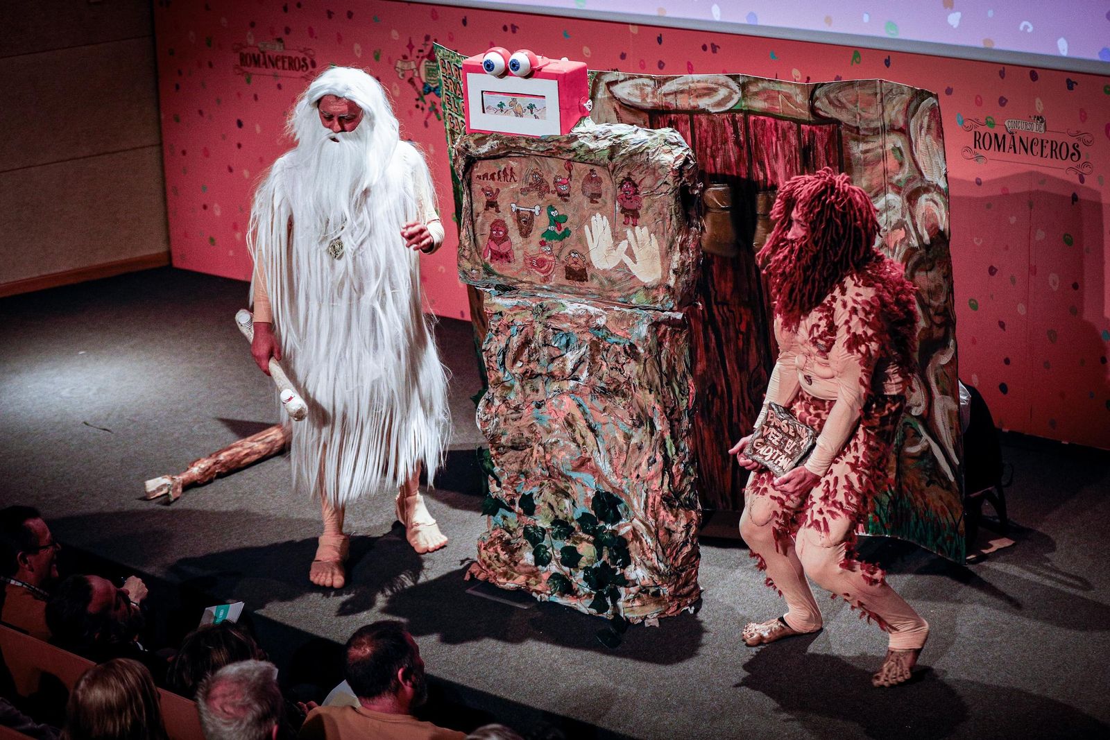 Carnaval en San Fernando: gran ambiente en el Concurso de Romanceros