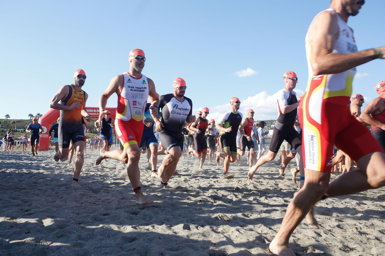 Las fotos de la primera jornada del X Triatlón de San Roque