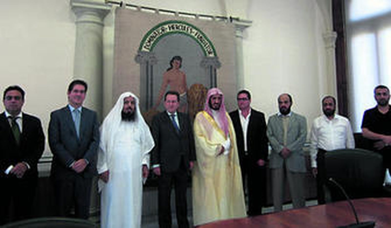 De Llera recibió ayer a una delegación de Arabia Saudí interesada en el modelo judicial andaluz.