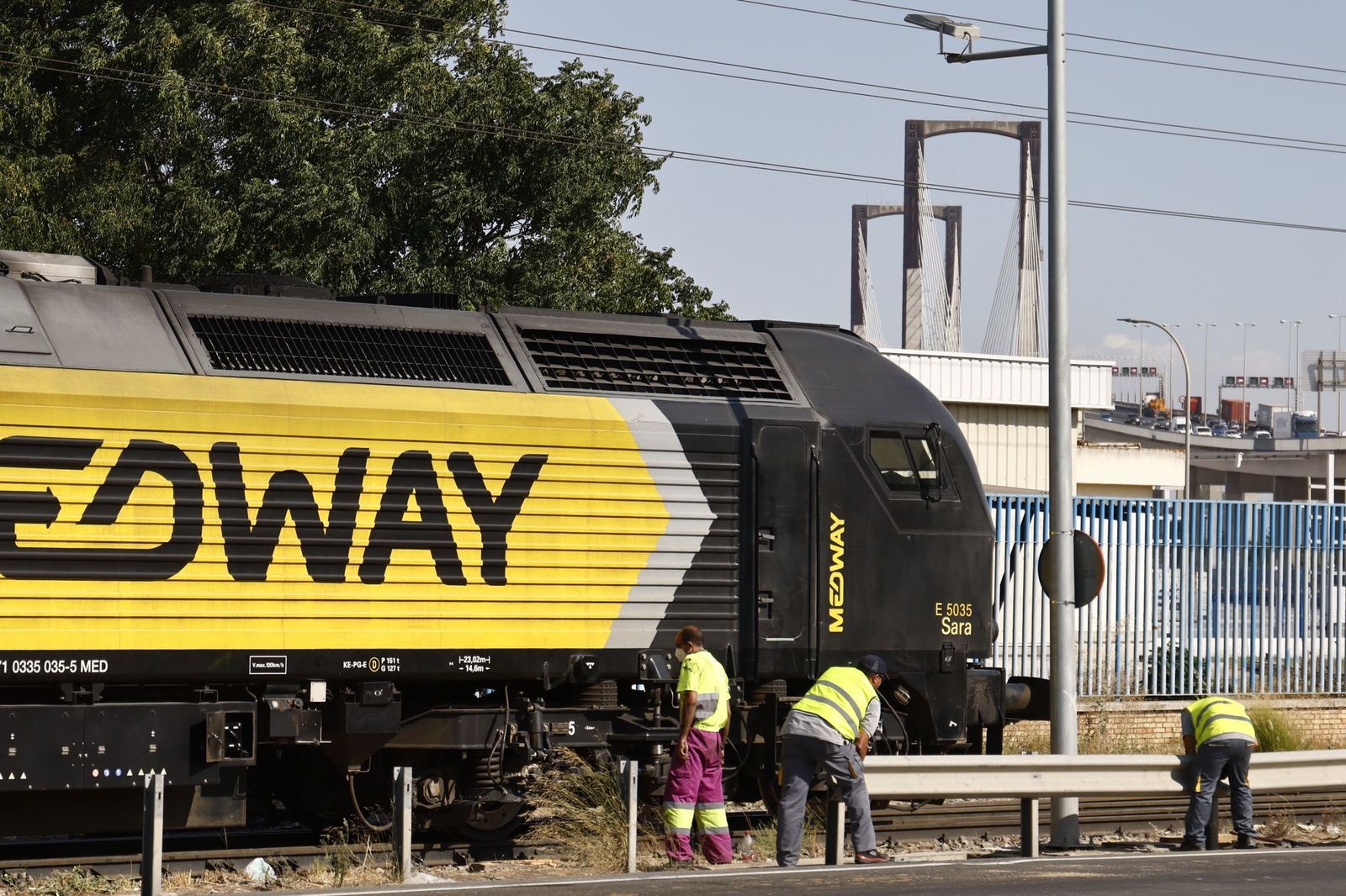 Descarrila un tren de mercancías en el Puerto de Sevilla