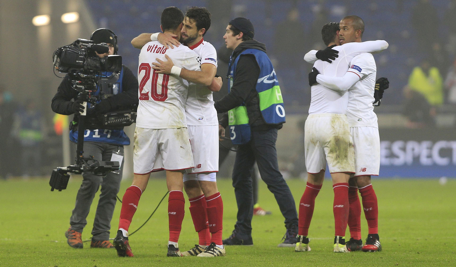 El Lyon-Sevilla, en imágenes.