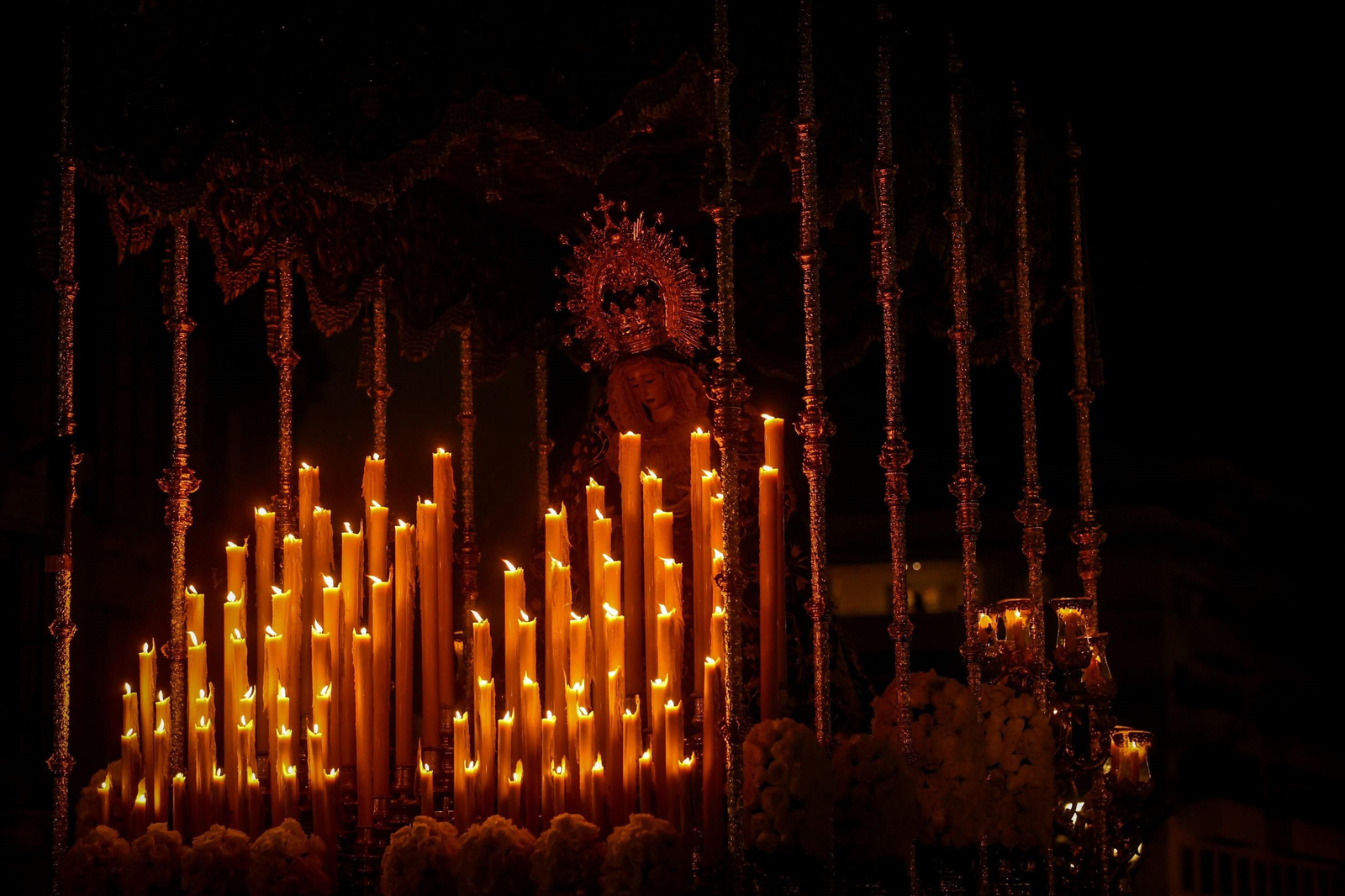 Madrugada del Viernes Santo en Jerez: imágenes de la Noche de Jesús