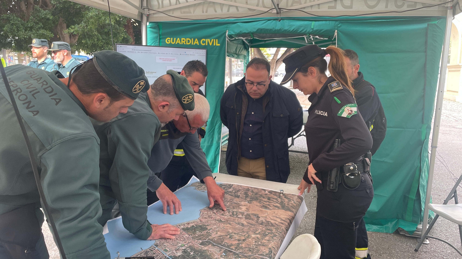 Dispositivo de búsqueda de Francisco Pérez Bédmar