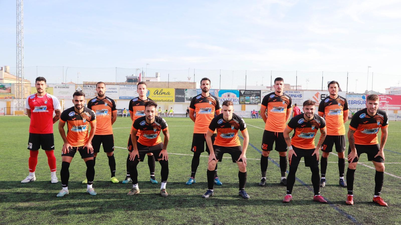 Formación que ha presentado el Xerez CD en Lebrija.