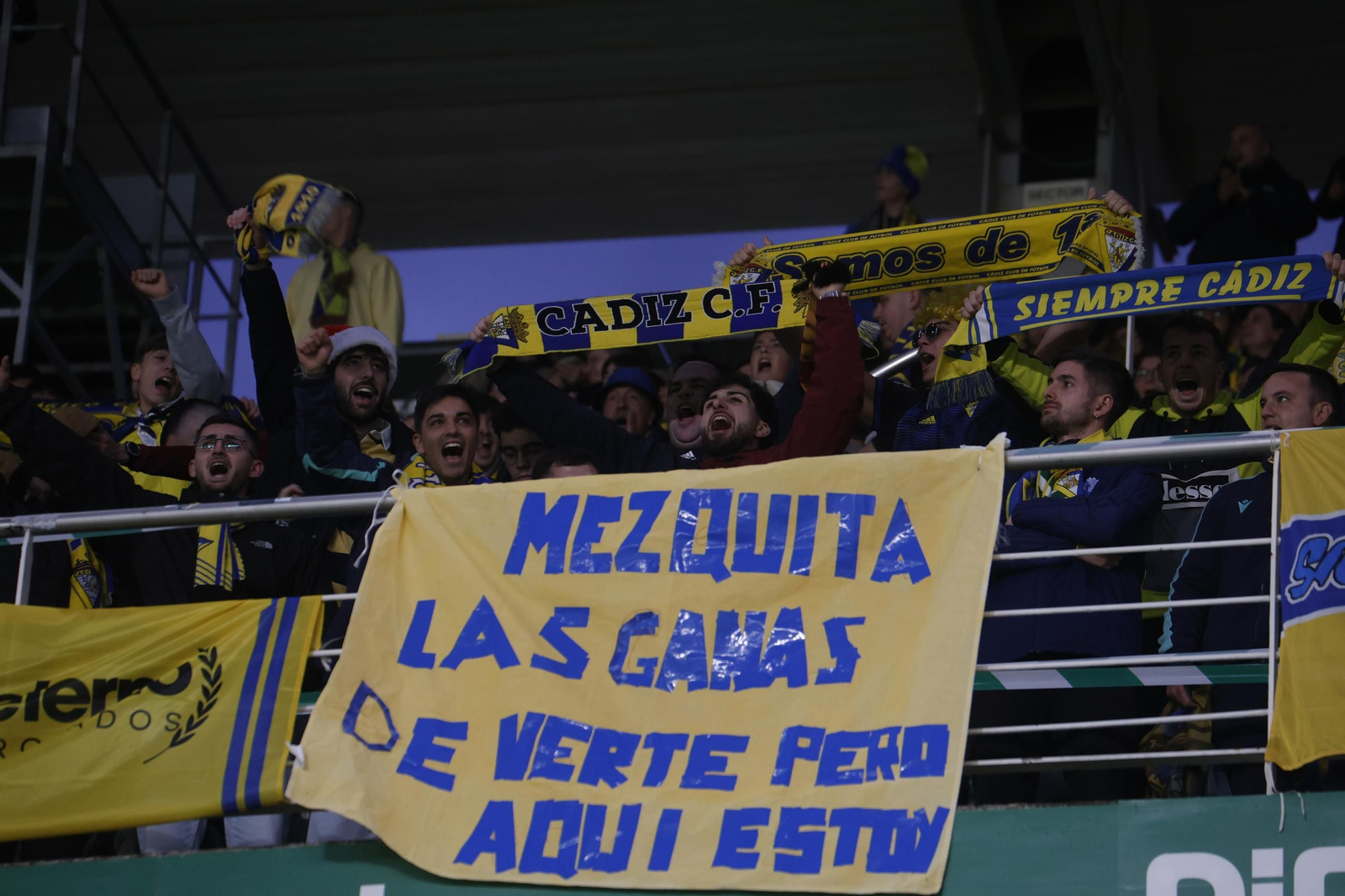 Las mejores fotos del ambiente en el Córdoba CF - Cádiz