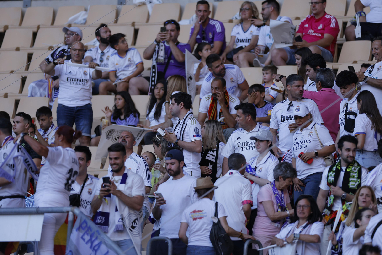 Búscate en las fotos de la final de la Copa del Rey entre el Madrid y el Osasuna