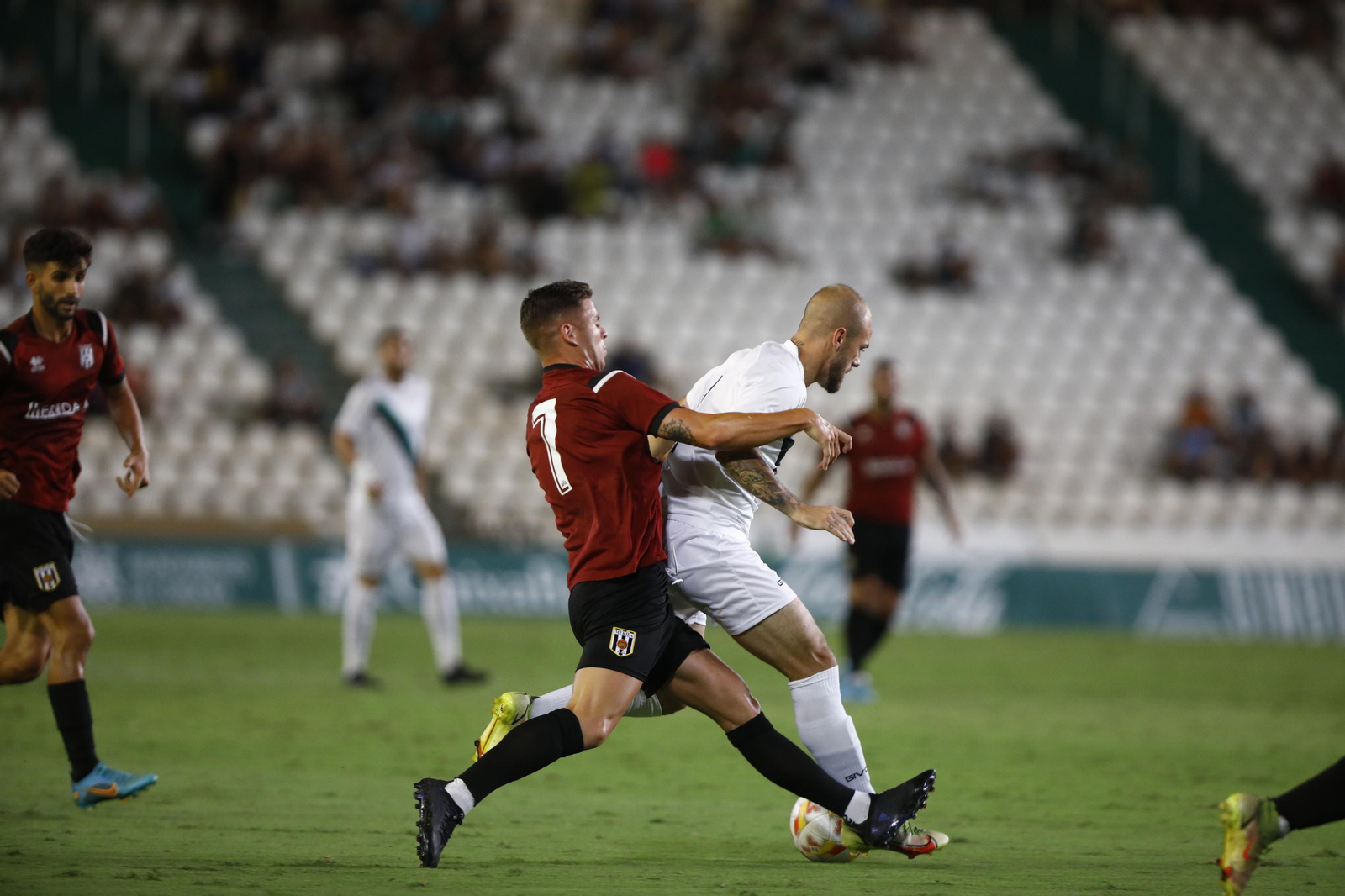 Las imágenes de la victoria del Córdoba CF ante el Mérida