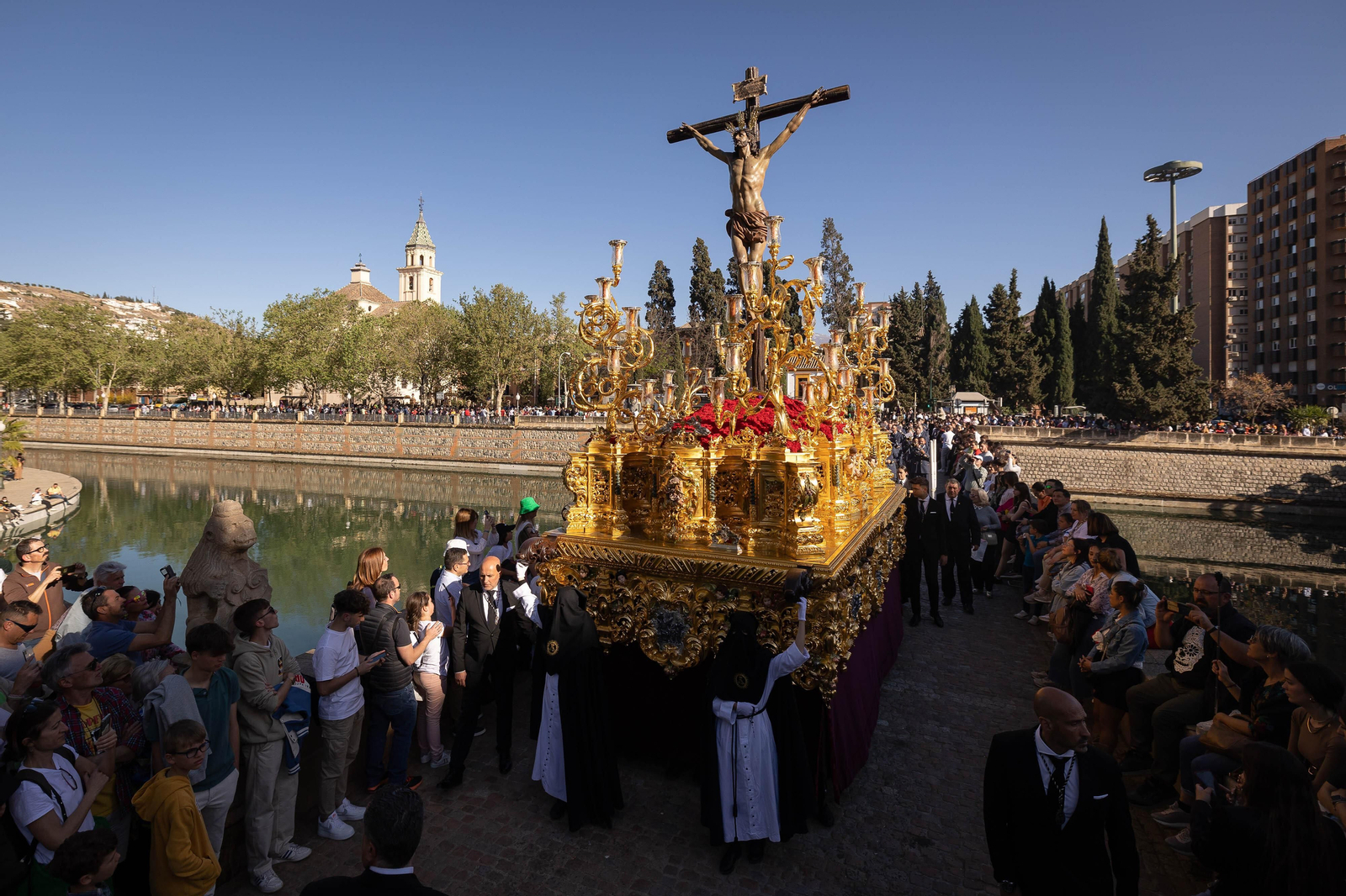 Horarios e itinerarios de las cofradías del Viernes Santo