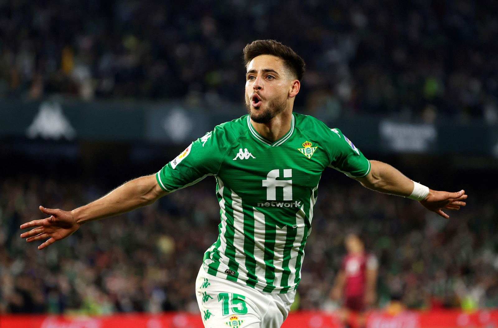 Álex Moreno celebra uno de sus goles con el Betis en esta temporada.