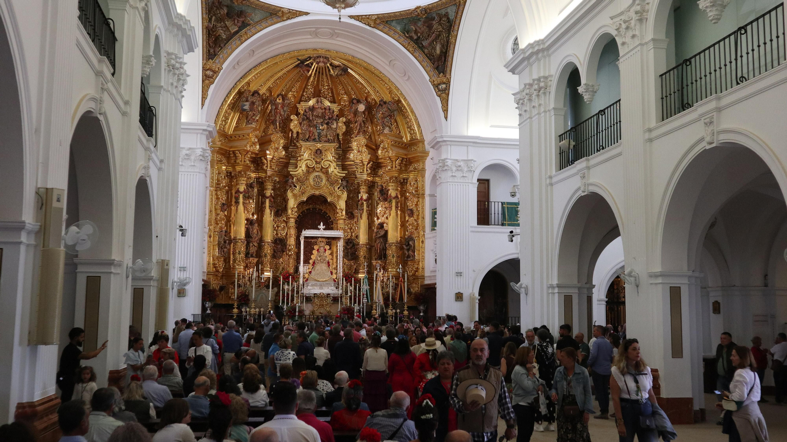 Imágenes del viernes 17 de mayo en EL Rocío