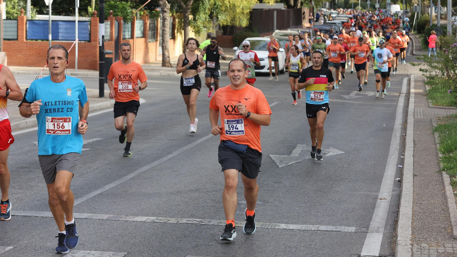 Búscate en la Media Maratón de Jerez 2025 (3)