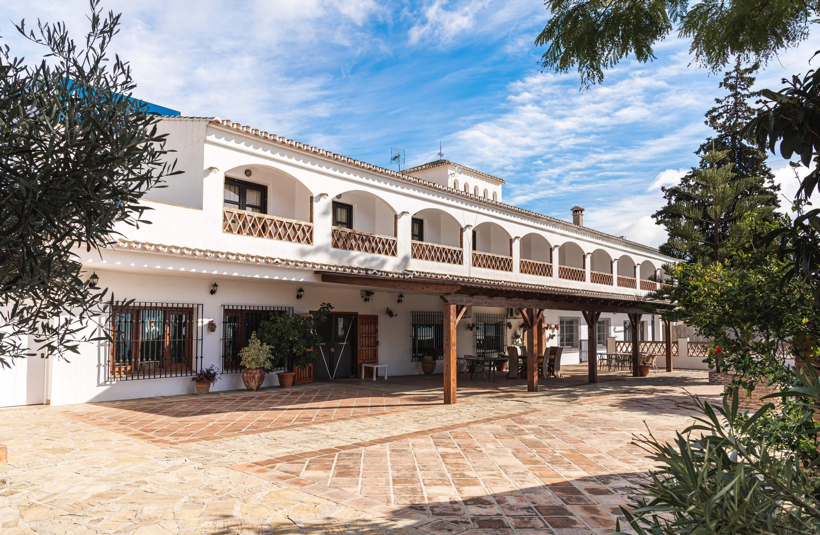 Clínica de desintoxicación Montealminara, una gran solución frente a las adicciones