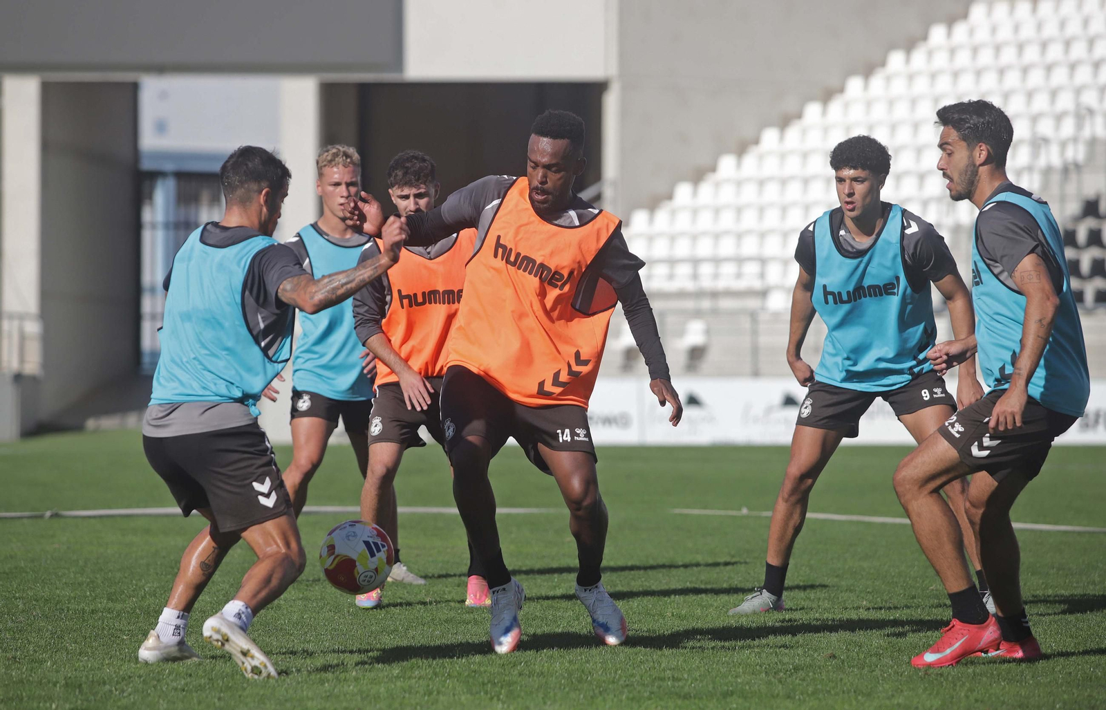 Fotos del entrenamiento de la Balona en el día de la Inmaculada Concepción