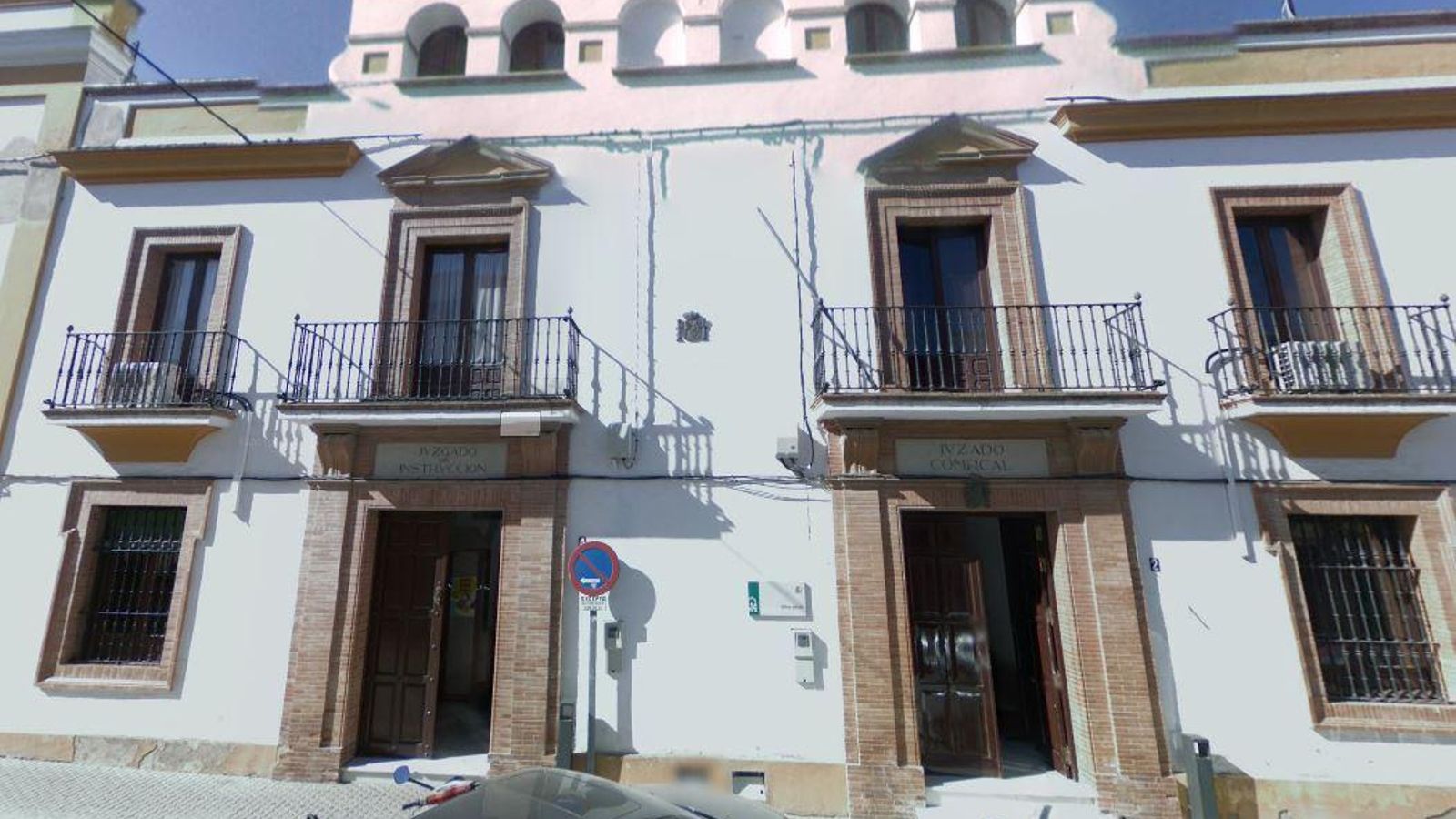 La sede de los juzgados de Marchena, donde trabajaba el funcionario condenado.