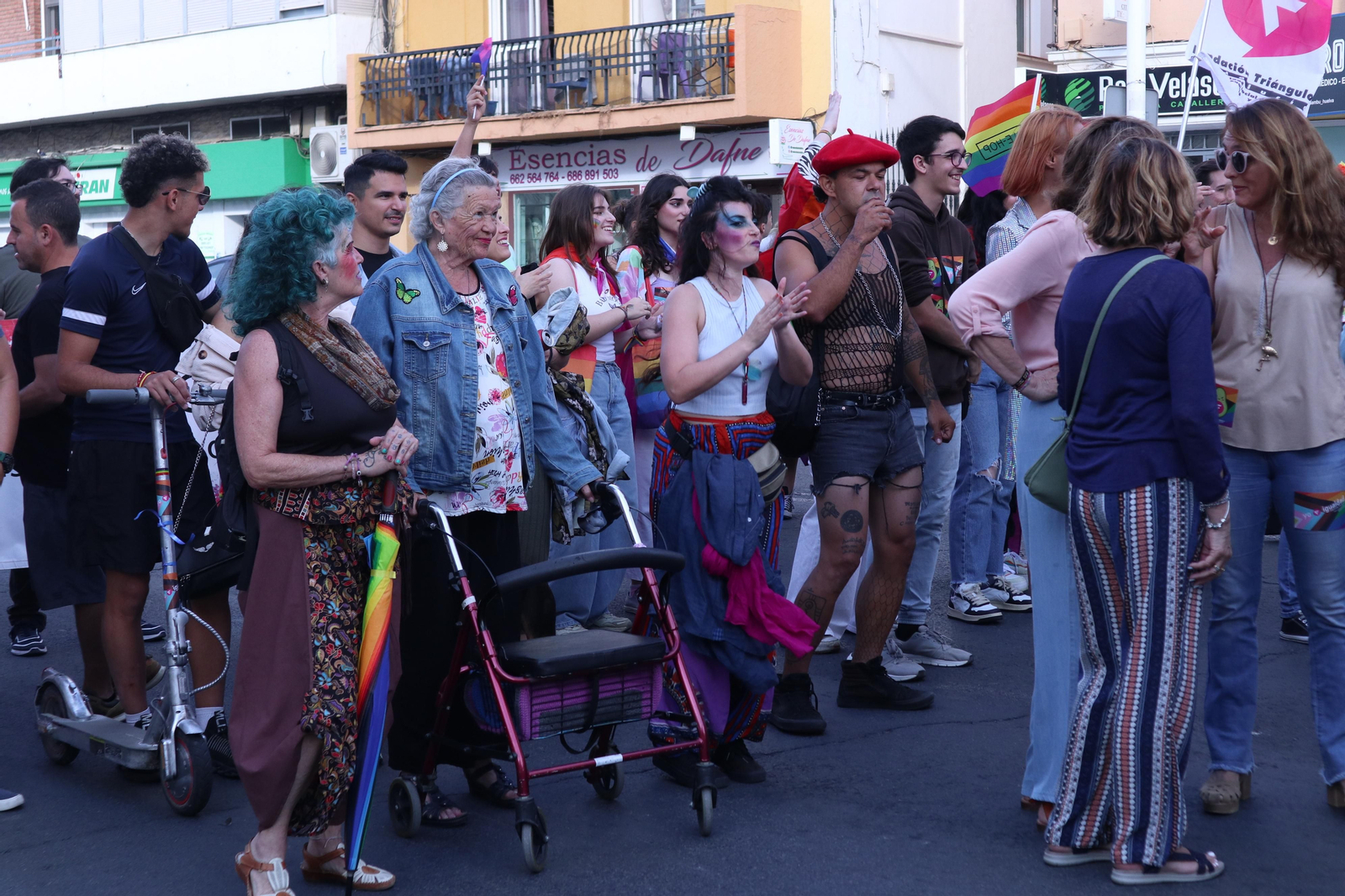 Las mejores imágenes de la manifestacióndel del Orgullo LGTBI en Huelva