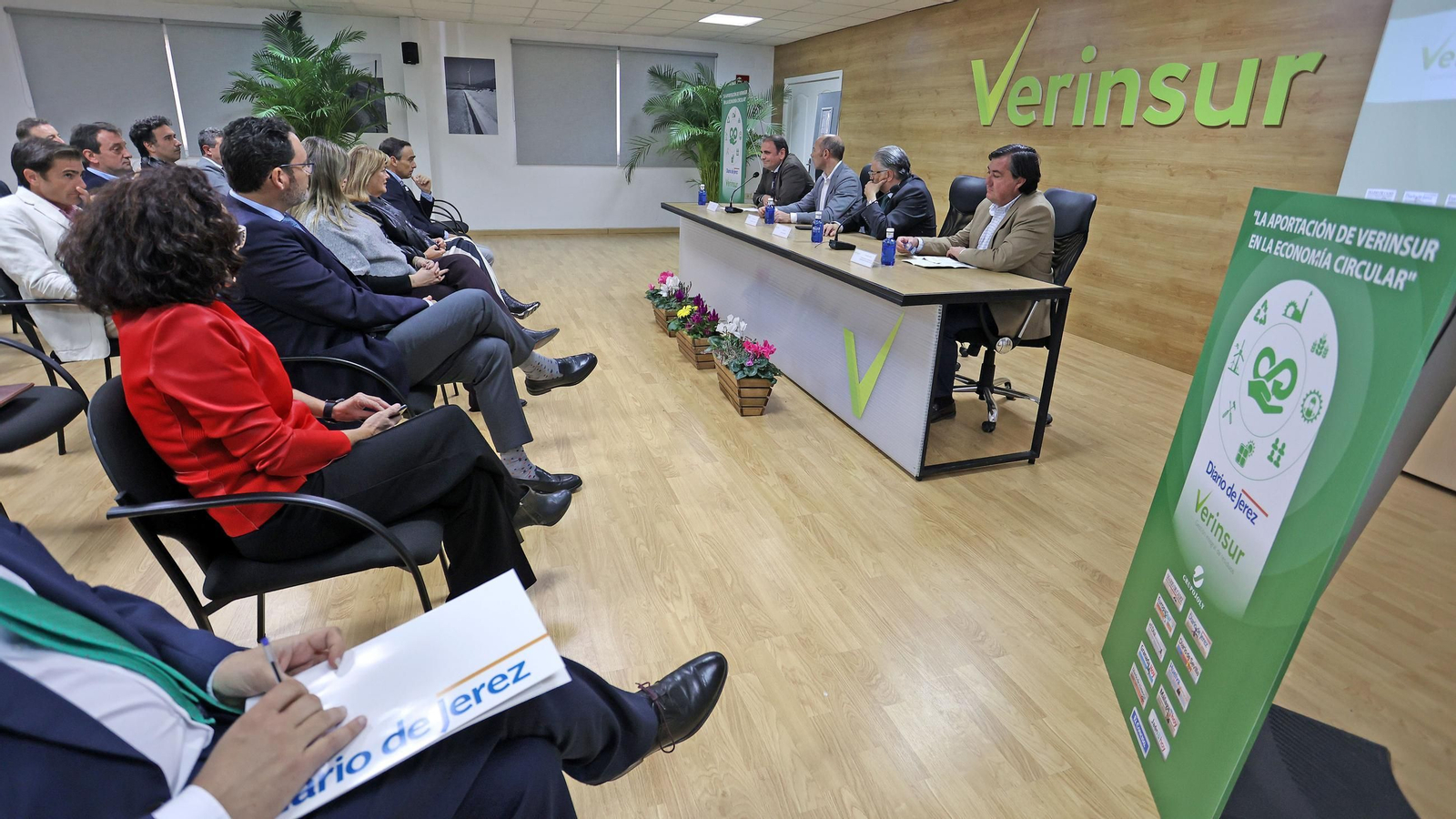 Imágenes de la jornada 'La aportación de Verinsur a la economía circular'