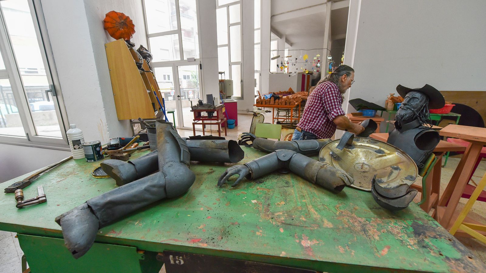 Las fotos de la restauración del Quijote de la Escuela de Arte de Algeciras