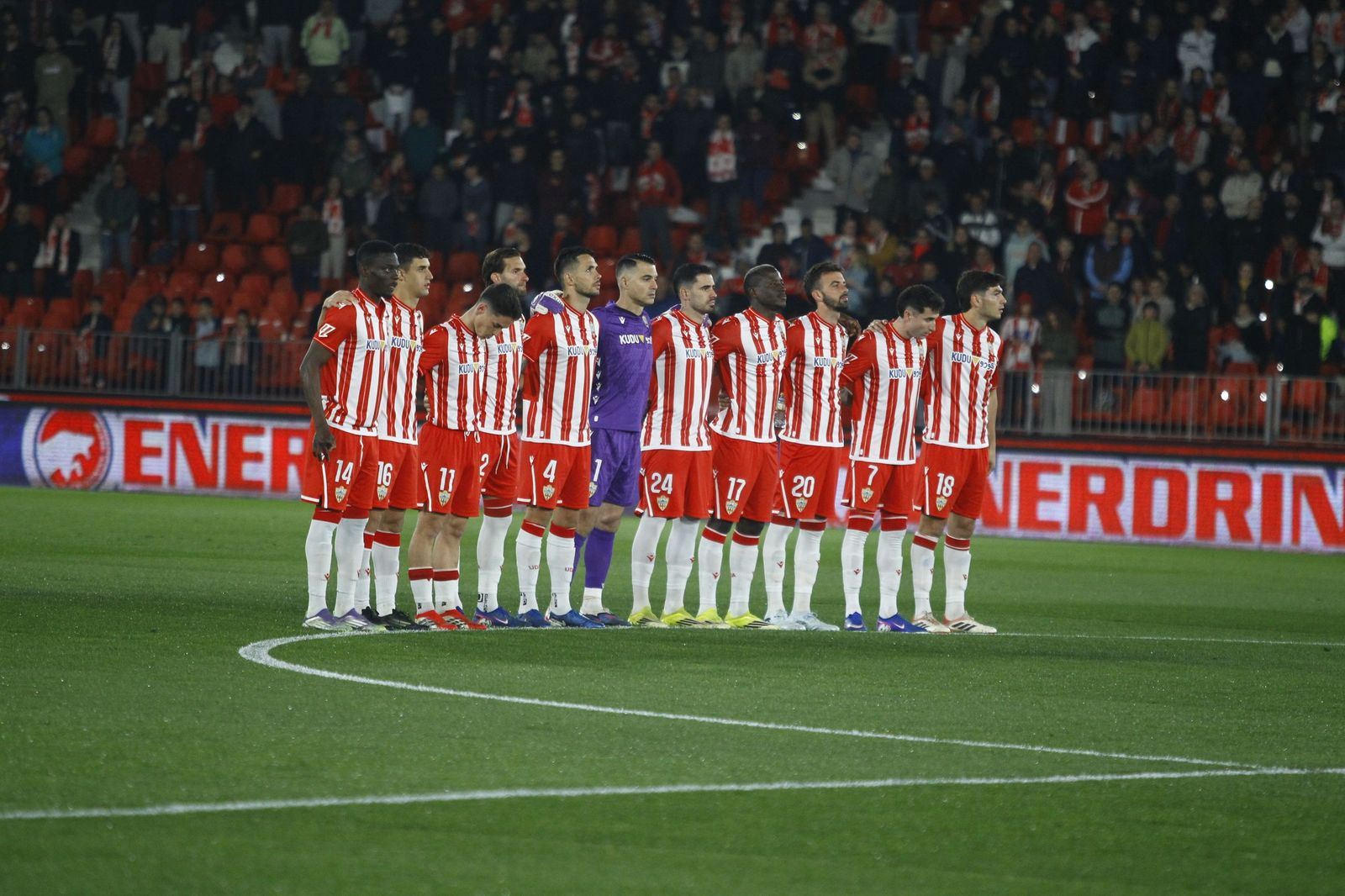 U.D. Almería-Cultural y Deportiva Leonesa, en fotos